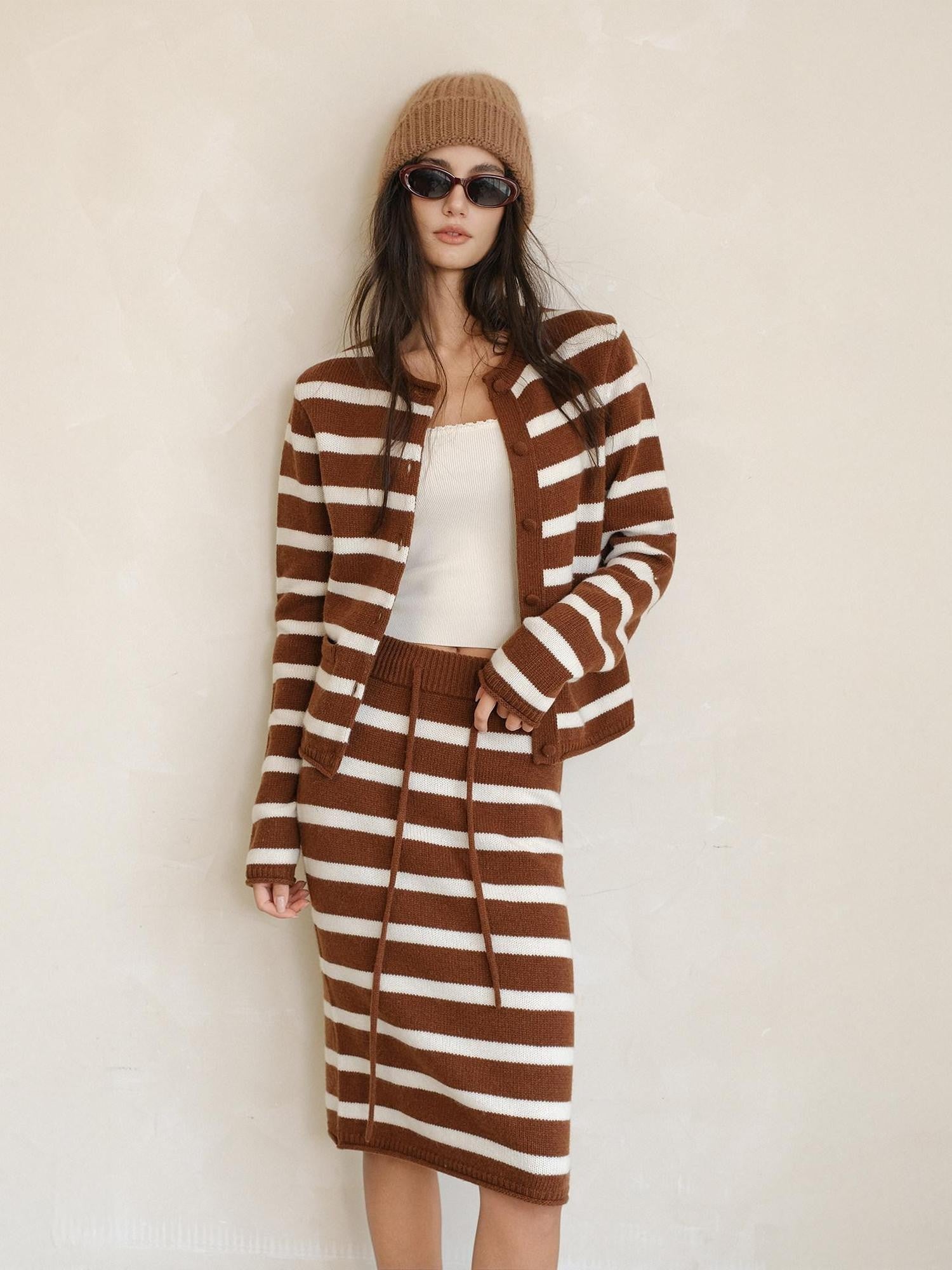 FU FRESH UP Coffee White Striped Tie Front Round Neck Women&