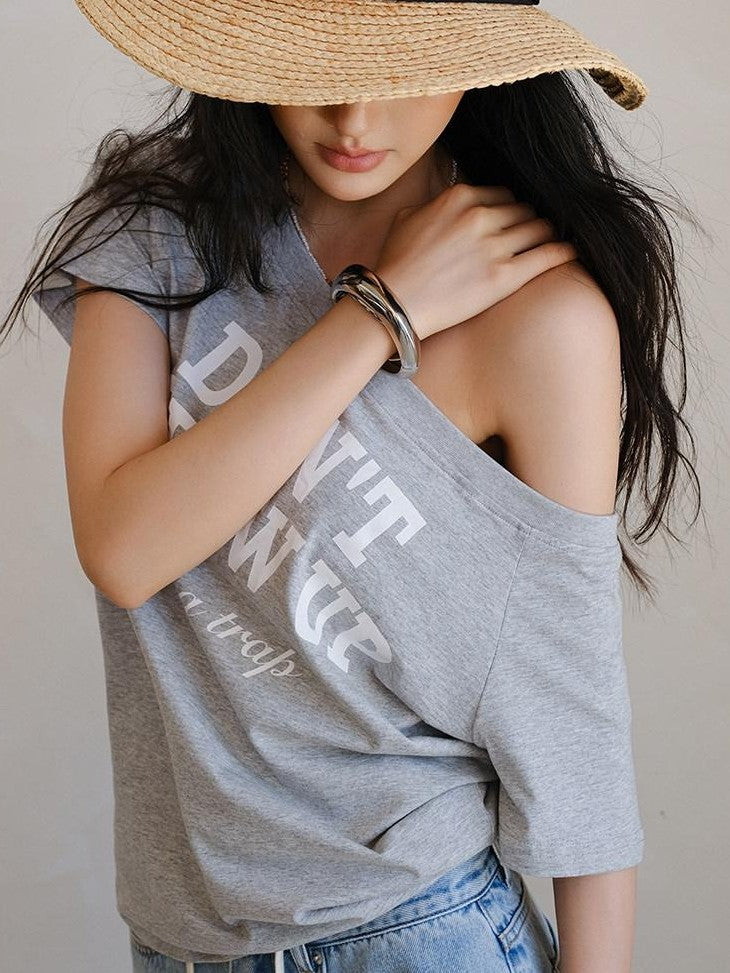 FU FRESH UP Colorblock Letter Print Slanted Shoulder Women&