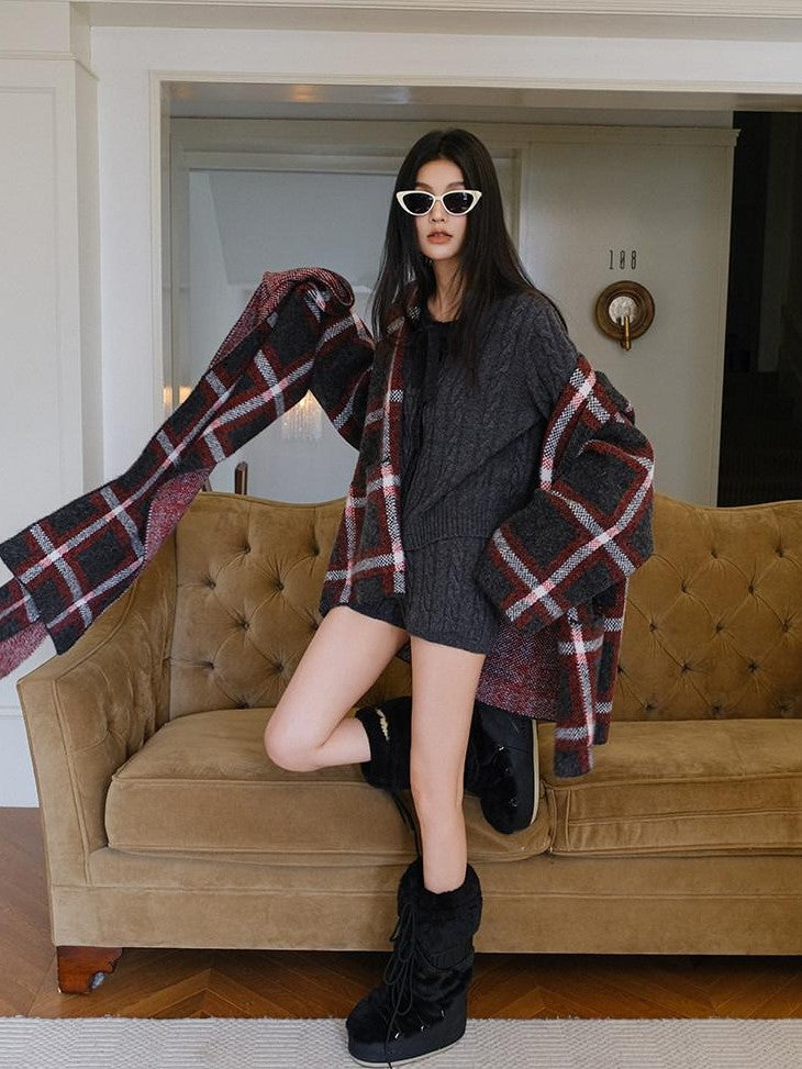 FU FRESH UP Colorblock Plaid V-neck Mid Length Knit Women&