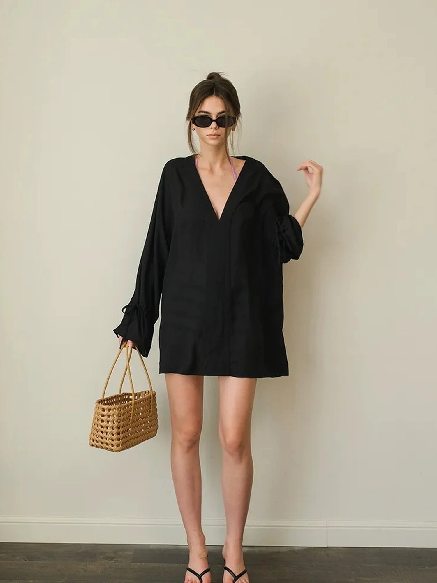 FU FRESH UP Cool Touch V-neck Chiffon Shirt