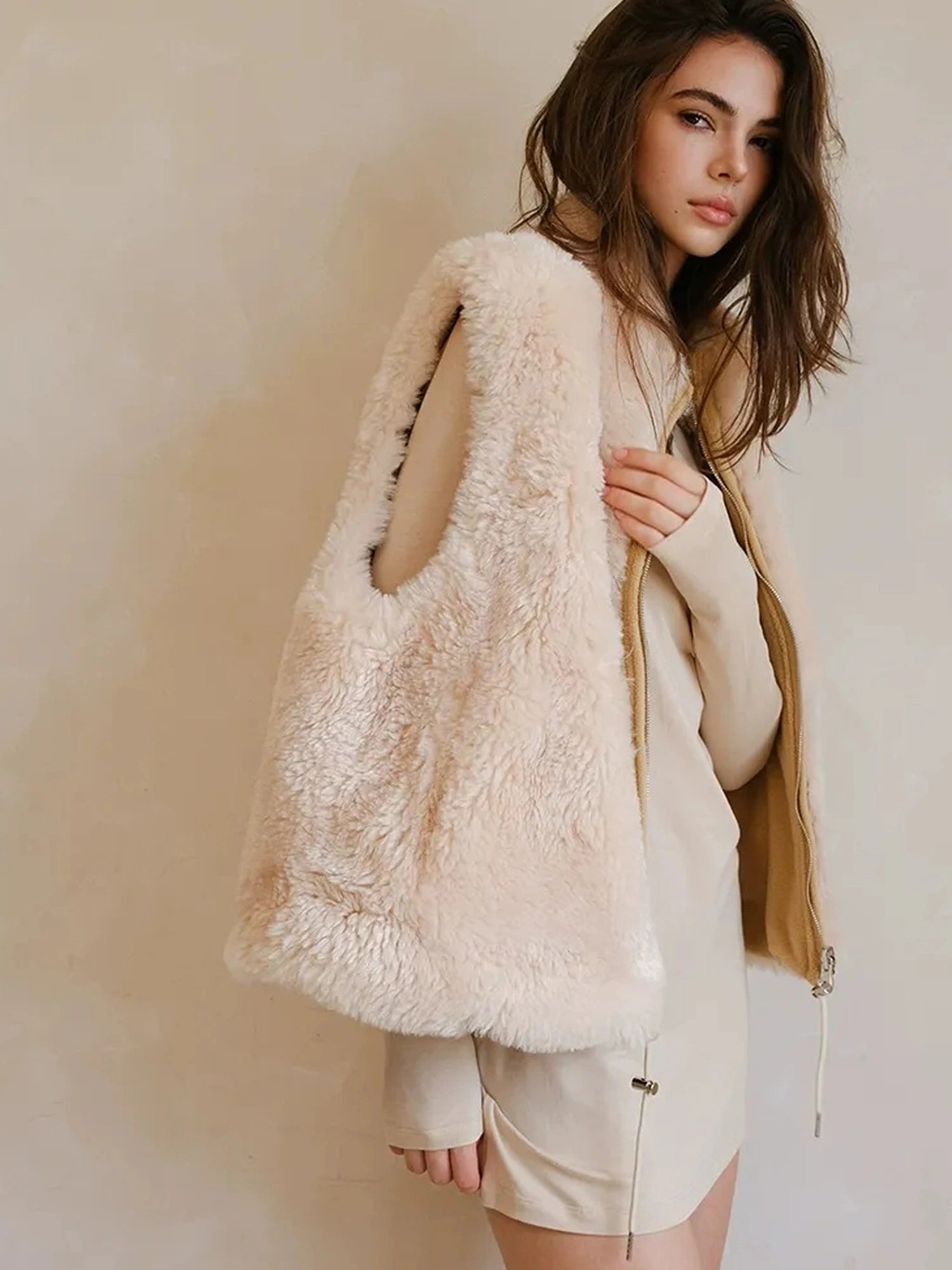 FU FRESH UP Double Sided Shearling Vest
