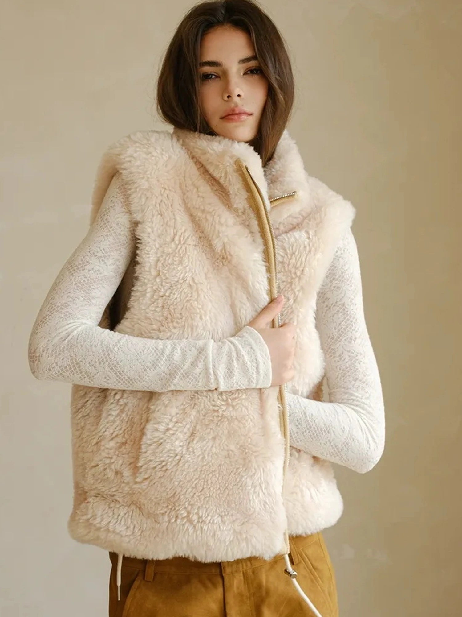 FU FRESH UP Double Sided Shearling Vest