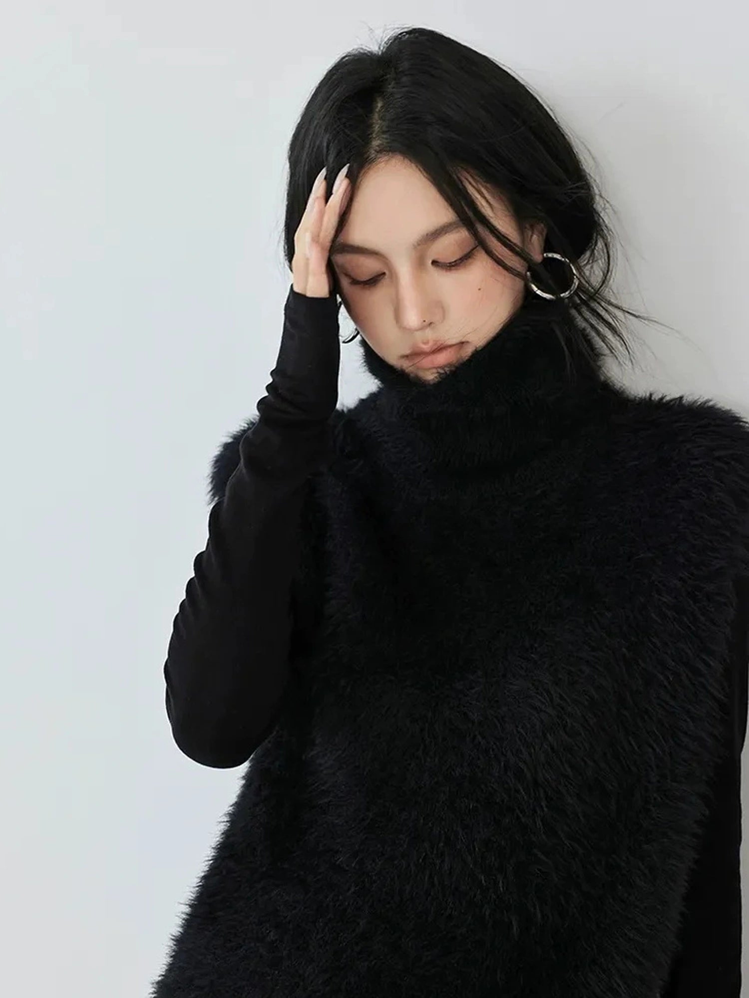 FU FRESH UP Eco Friendly Long Hair Mink High Neck Knit Vest