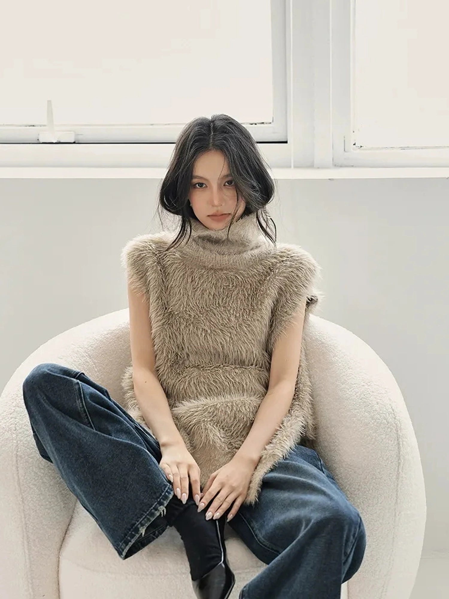 FU FRESH UP Eco Friendly Long Hair Mink High Neck Knit Vest