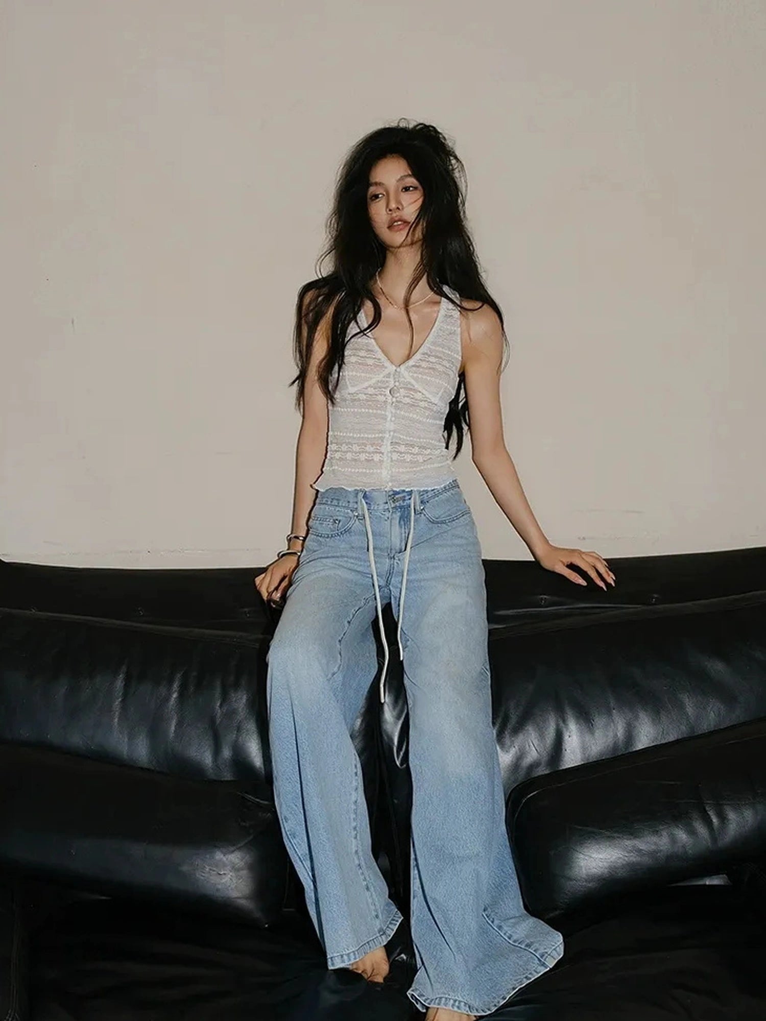 FU FRESH UP French Lace Trim V-neck Camisole