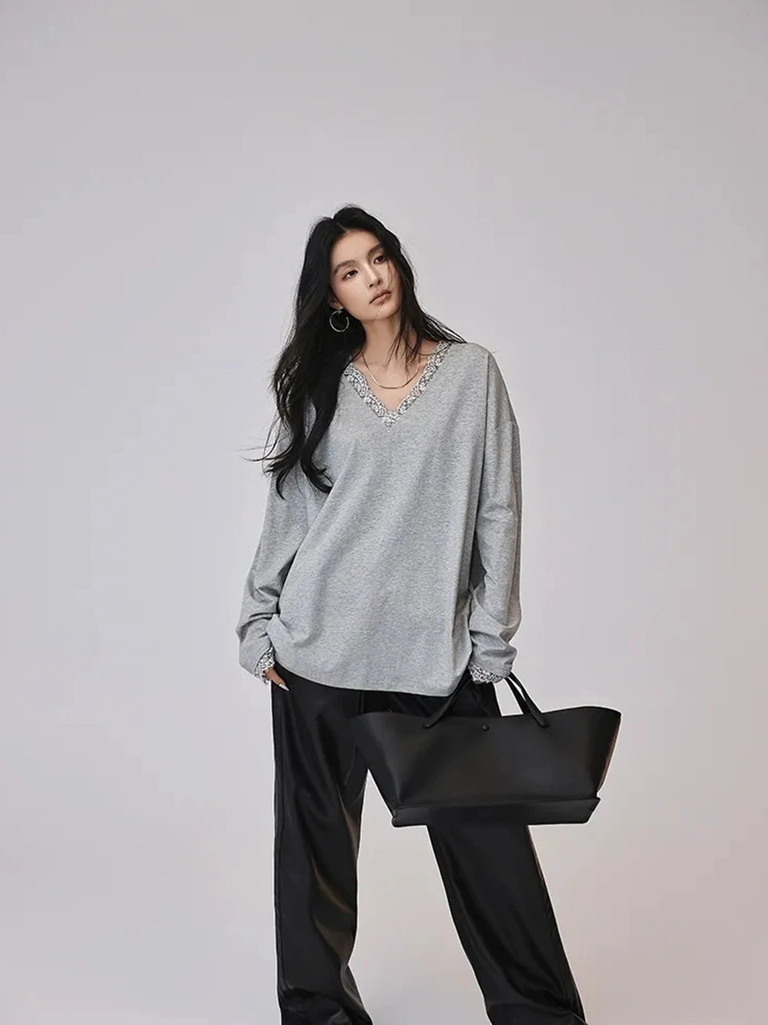 FU FRESH UP French Lace V-Neck T-Shirt