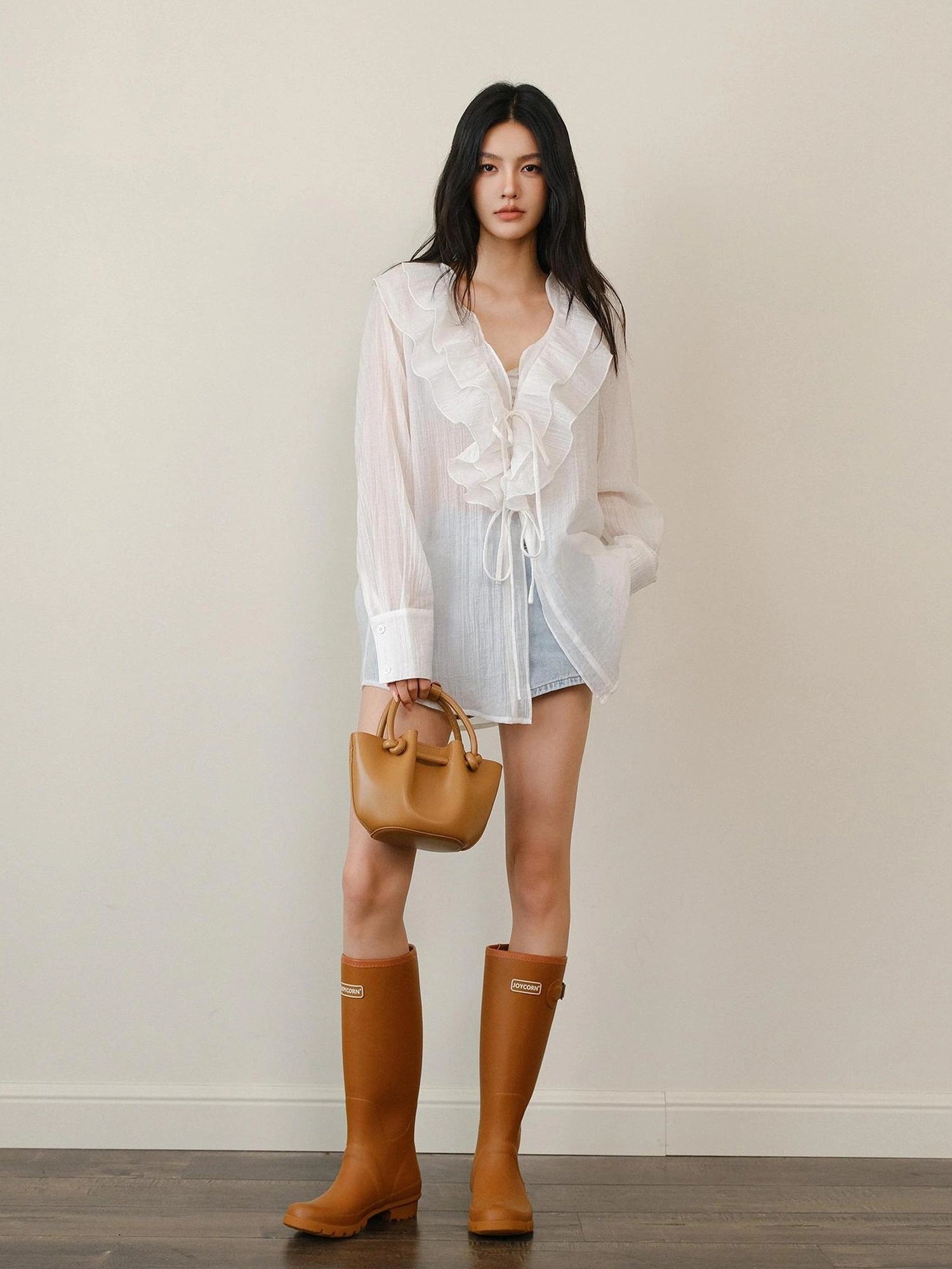 FU FRESH UP French Romantic Ruffle V-neck Blouse