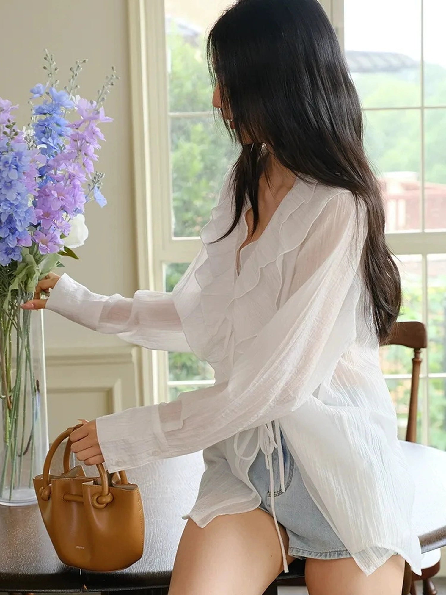 FU FRESH UP French Romantic Ruffle V-neck Blouse