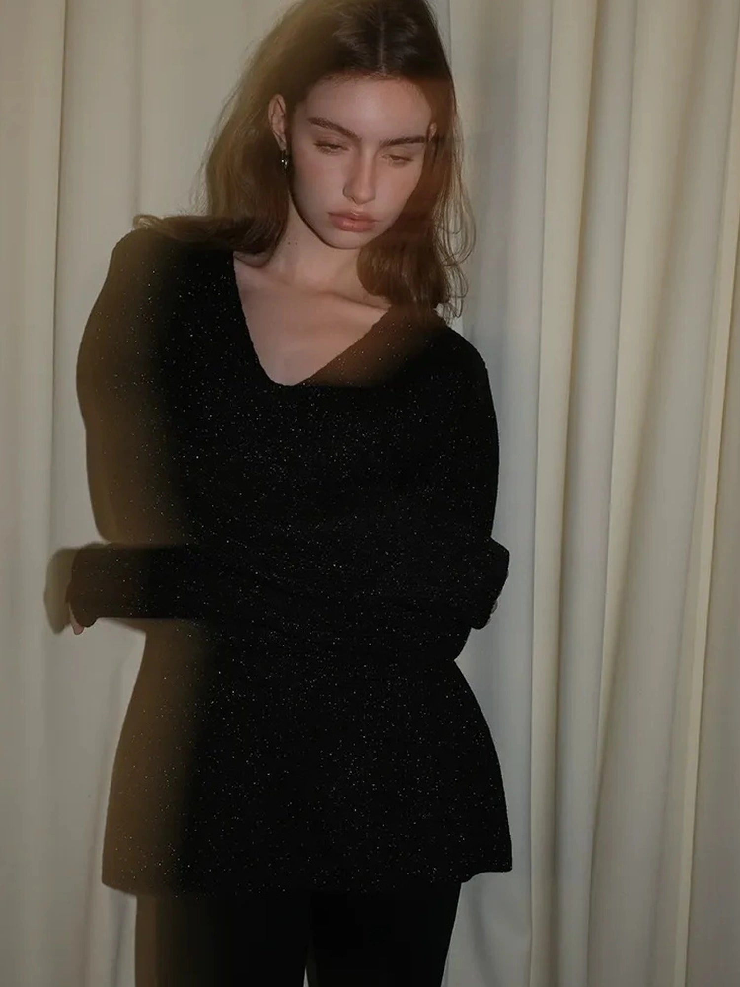 French V-neck Cashmere Glitter Fitted Sweater