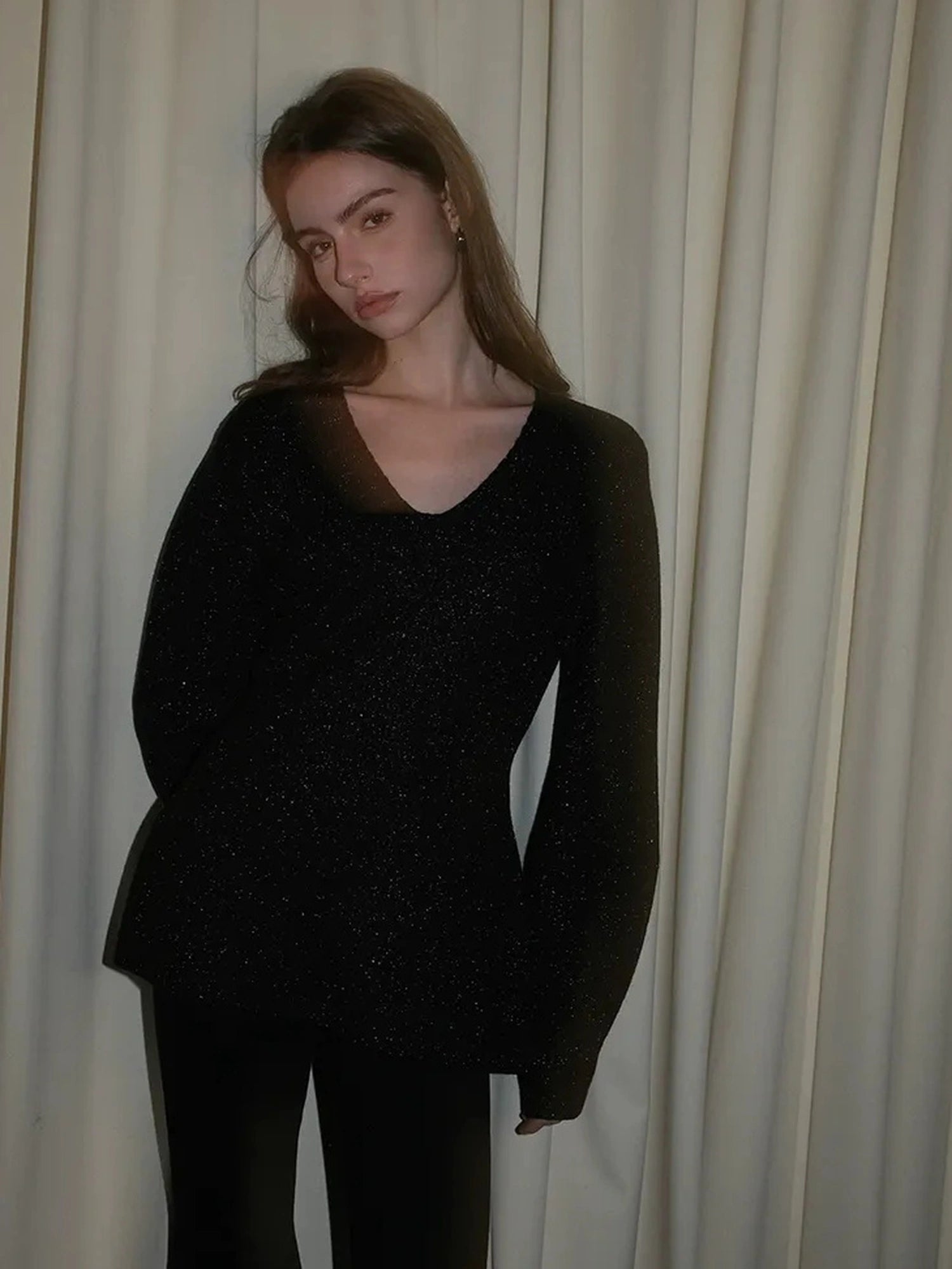 French V-neck Cashmere Glitter Fitted Sweater