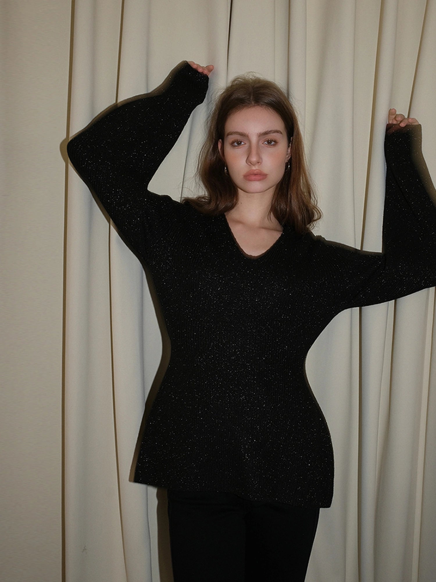 French V-neck Cashmere Glitter Fitted Sweater