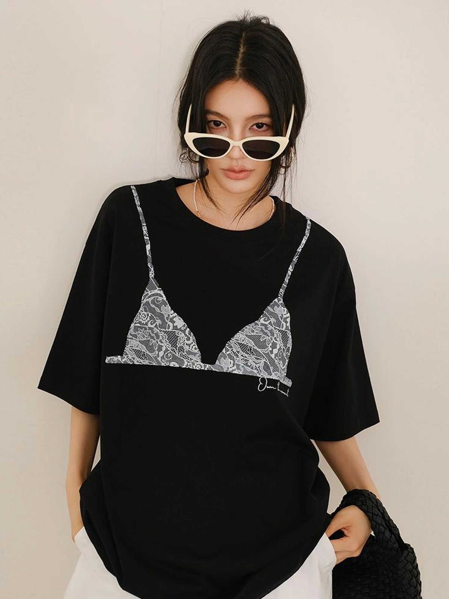 FU FRESH UP Lace Bra Print Relaxed Cotton Tee