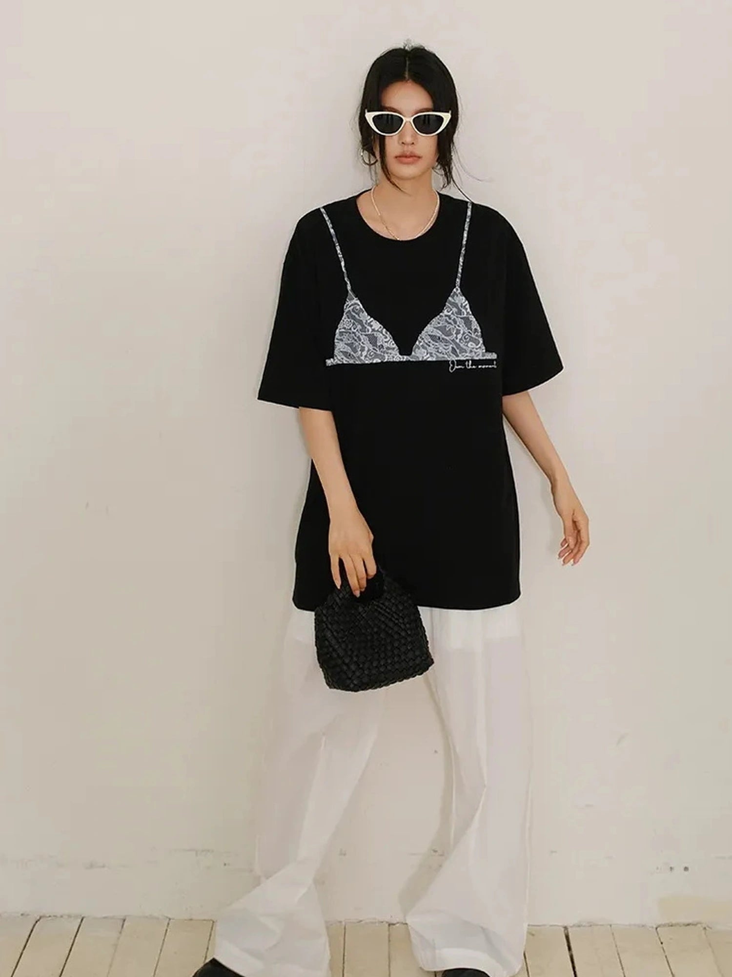 FU FRESH UP Lace Bra Print Relaxed Cotton Tee