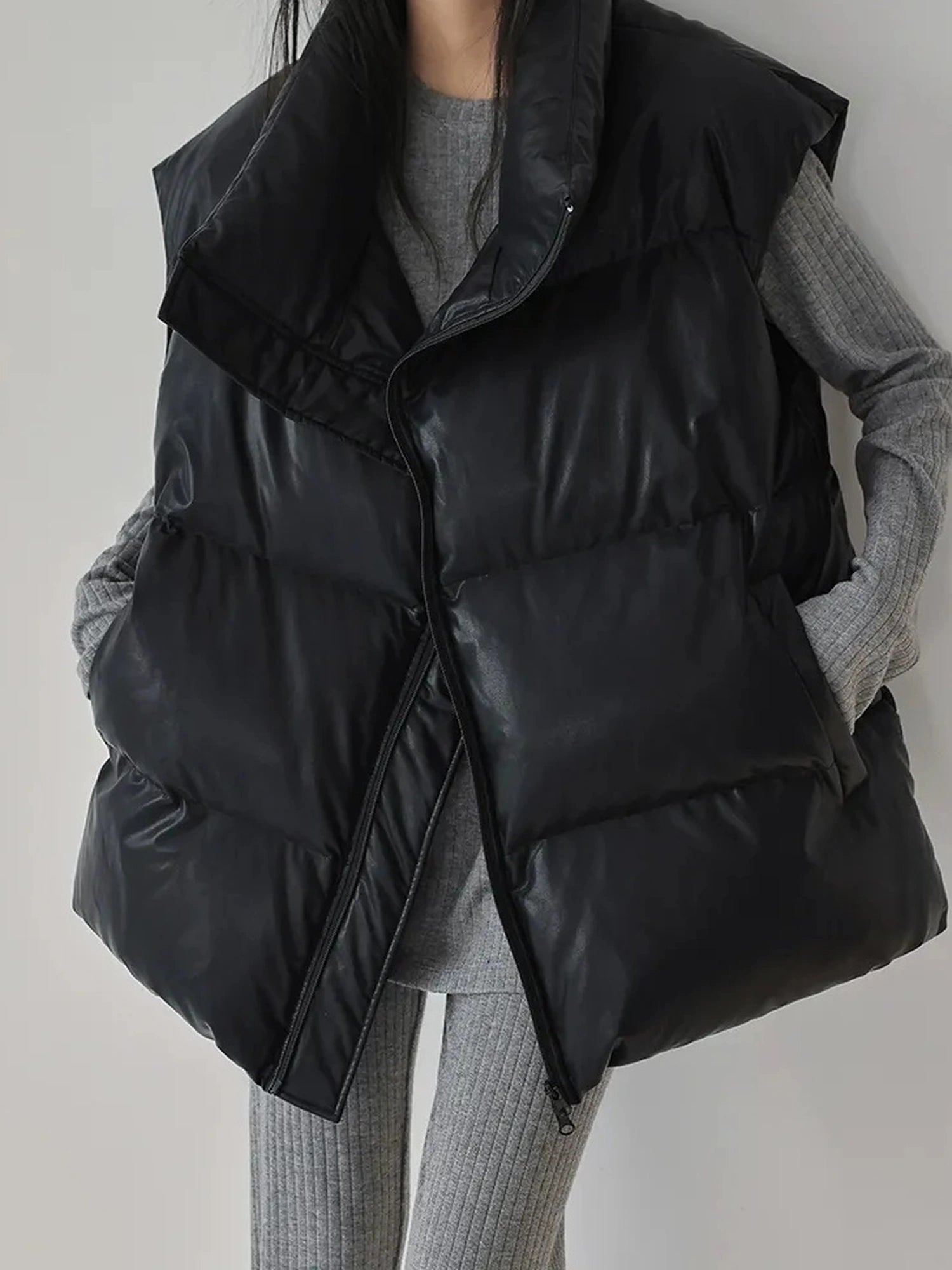 FU FRESH UP Lamb Leather Touch Down Vest V-neck T-shirt Long Sleeve