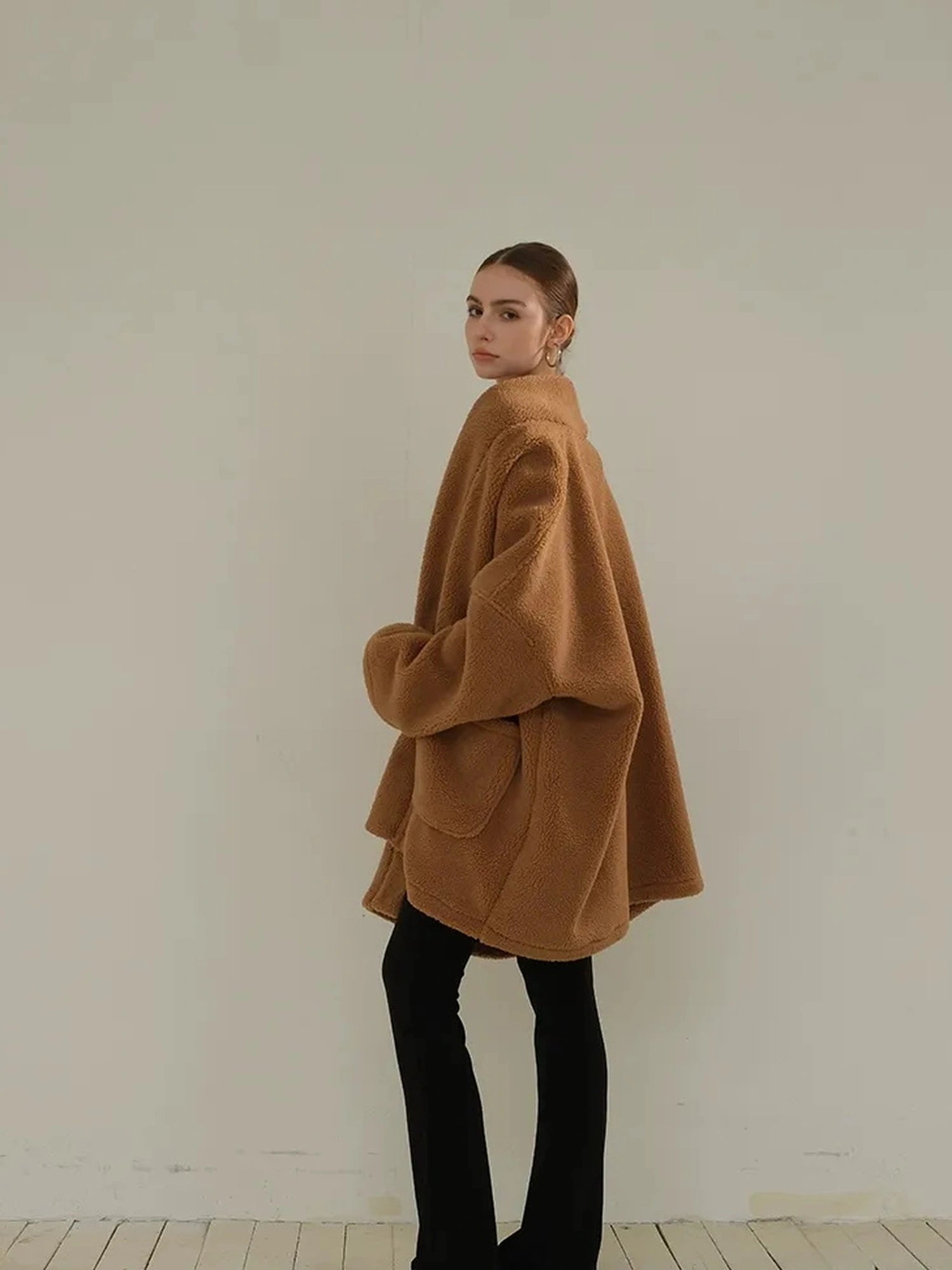 FU FRESH UP Lazy Row Cut Long Pile Fleece Coat