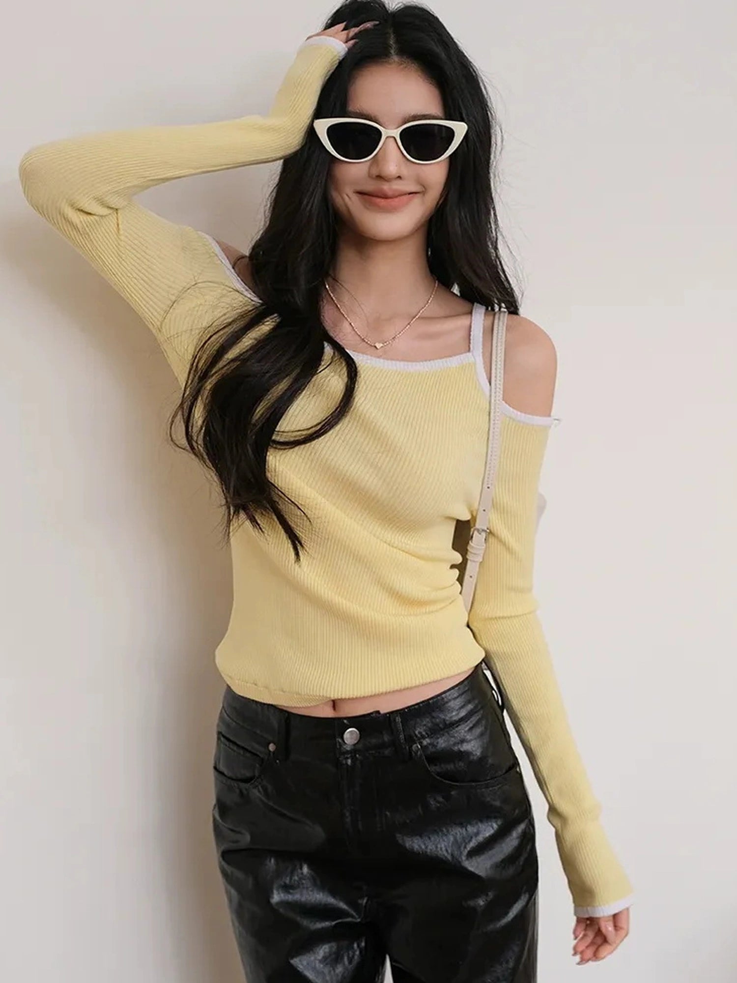 FU FRESH UP Lightweight Silk Knit Shoulder Cut Top