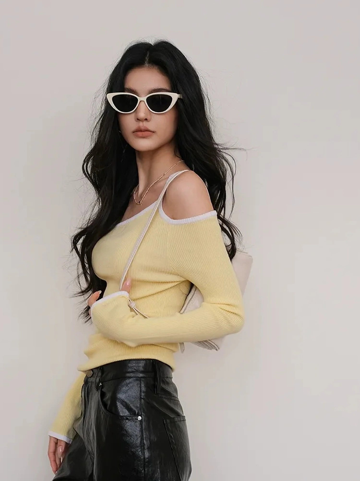 FU FRESH UP Lightweight Silk Knit Shoulder Cut Top