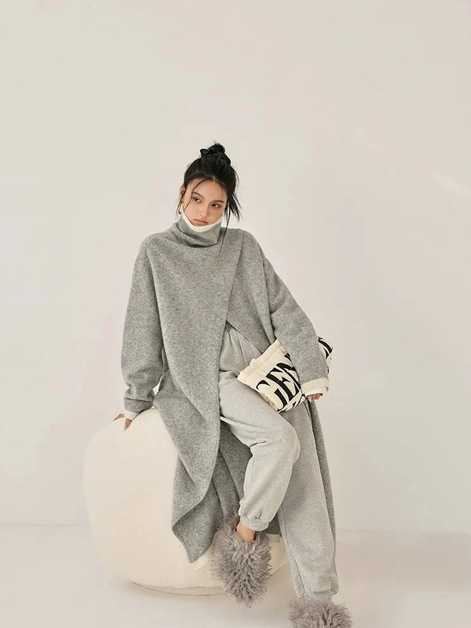 FU FRESH UP Long Asymmetrical Front Slit Alpaca Wool Turtleneck Sweater