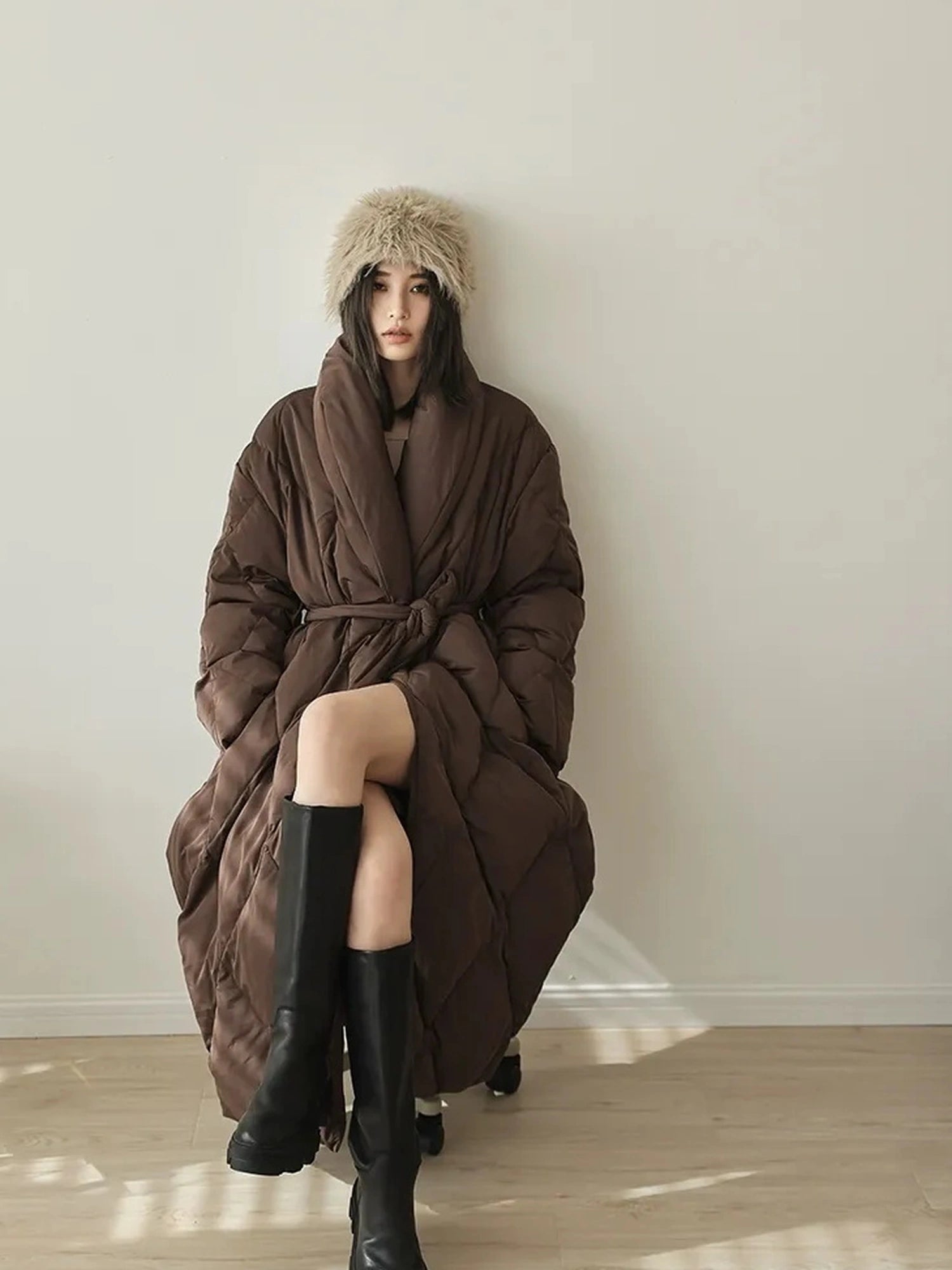 FU FRESH UP Long Padded Quilted Down Coat With Waist Tie
