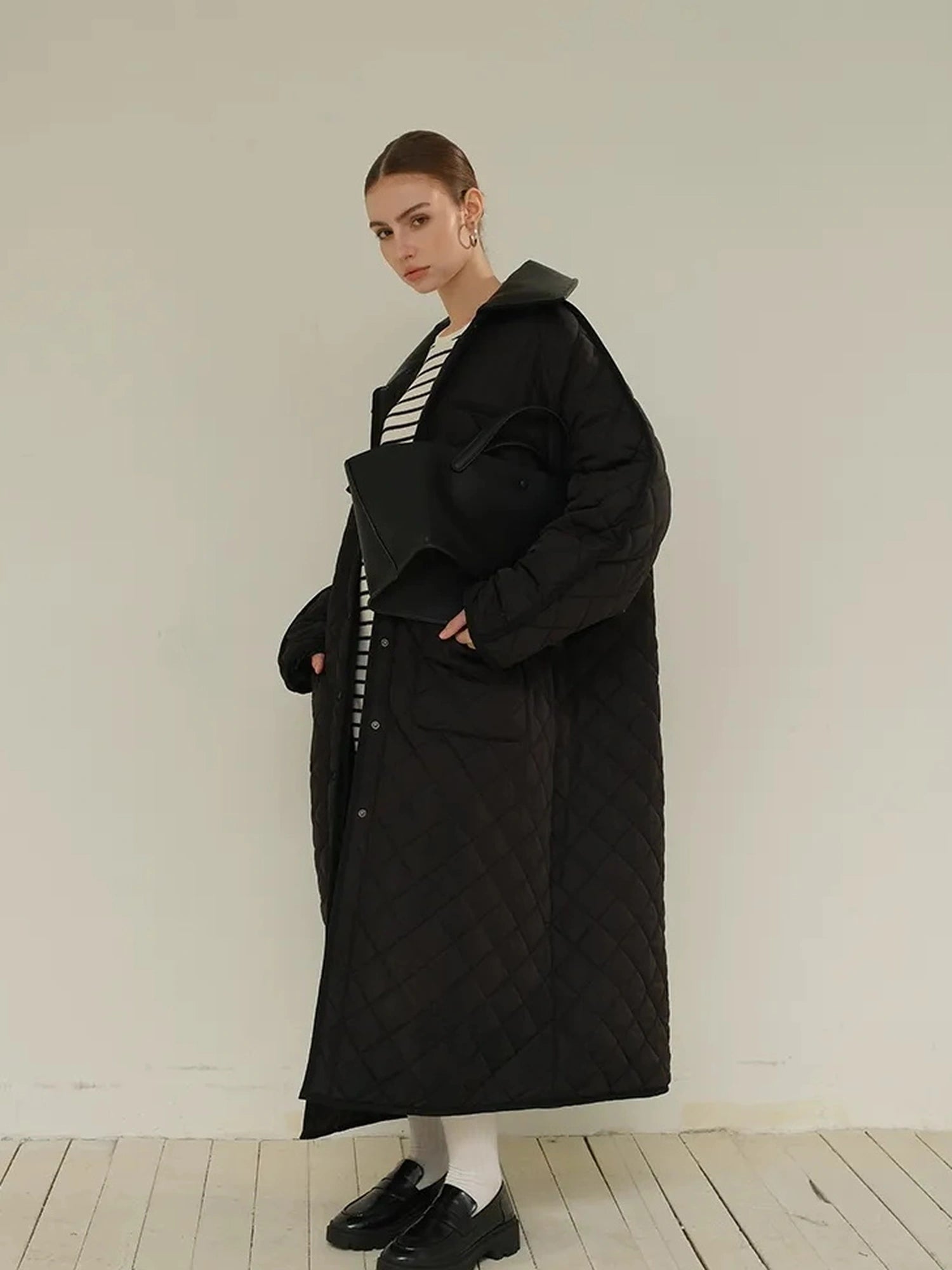 FU FRESH UP Long Puffer Coat With Quilted Pattern And Leather Trim