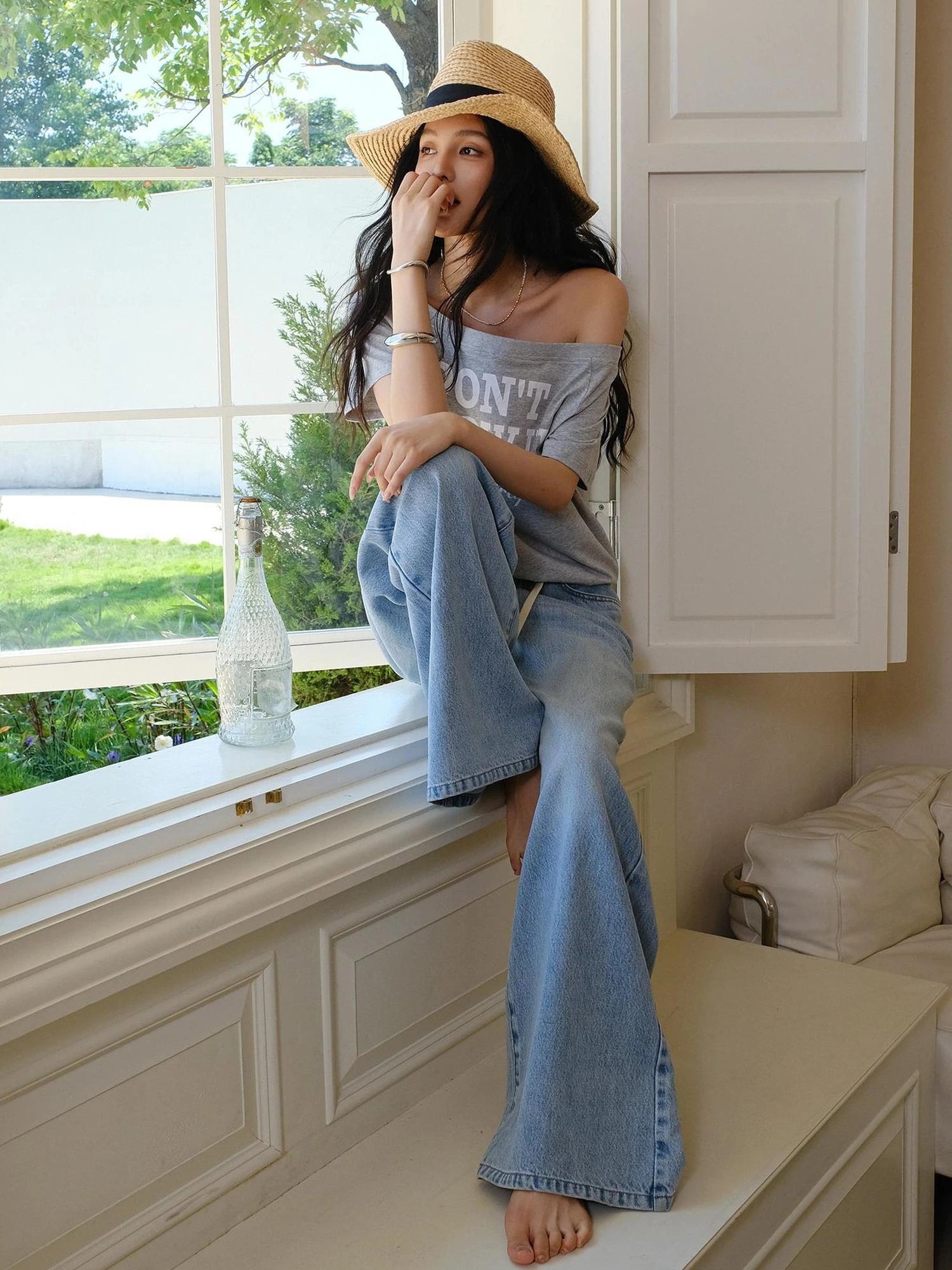 Off Shoulder Color Block Letter Print Tee