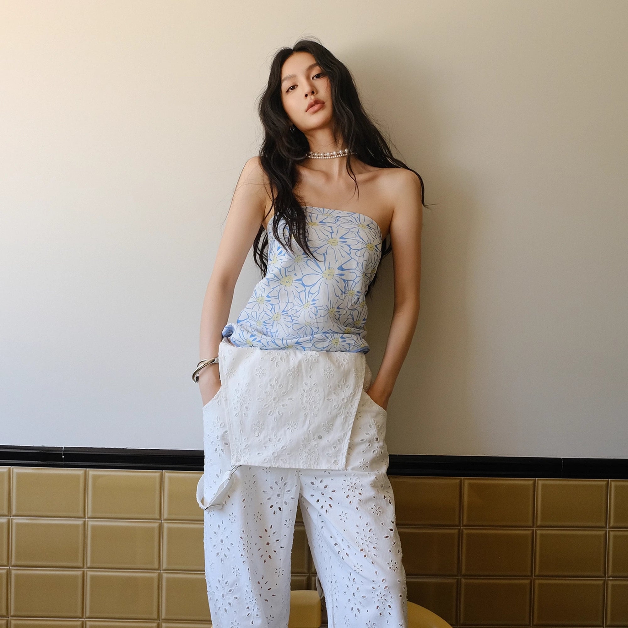 FU_FRESH_UP_Printed_Linen_Viscose_Square_Scarf_V-neck_T-shirt_Long_Sleeve_Top_MISSTT
