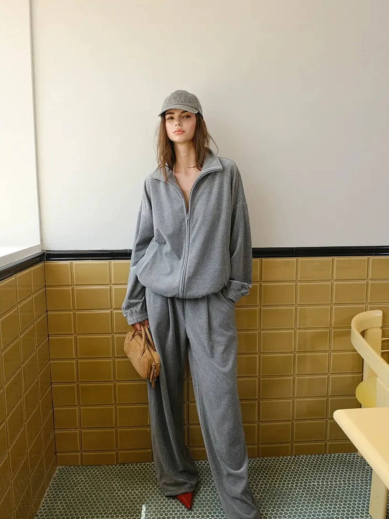 FU FRESH UP Relaxed Plush Fleece Hoodie Jogger Set