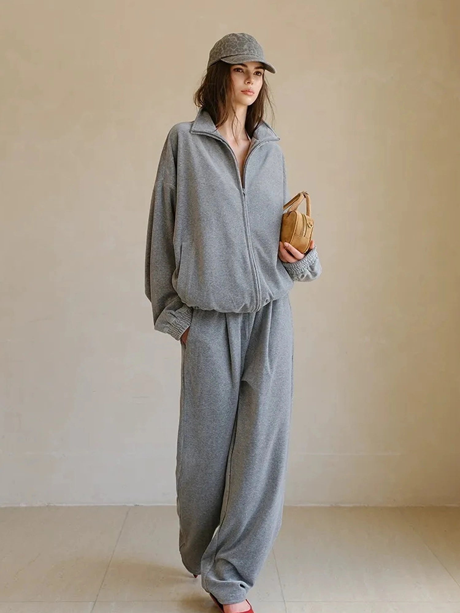 FU FRESH UP Relaxed Plush Fleece Hoodie Jogger Set