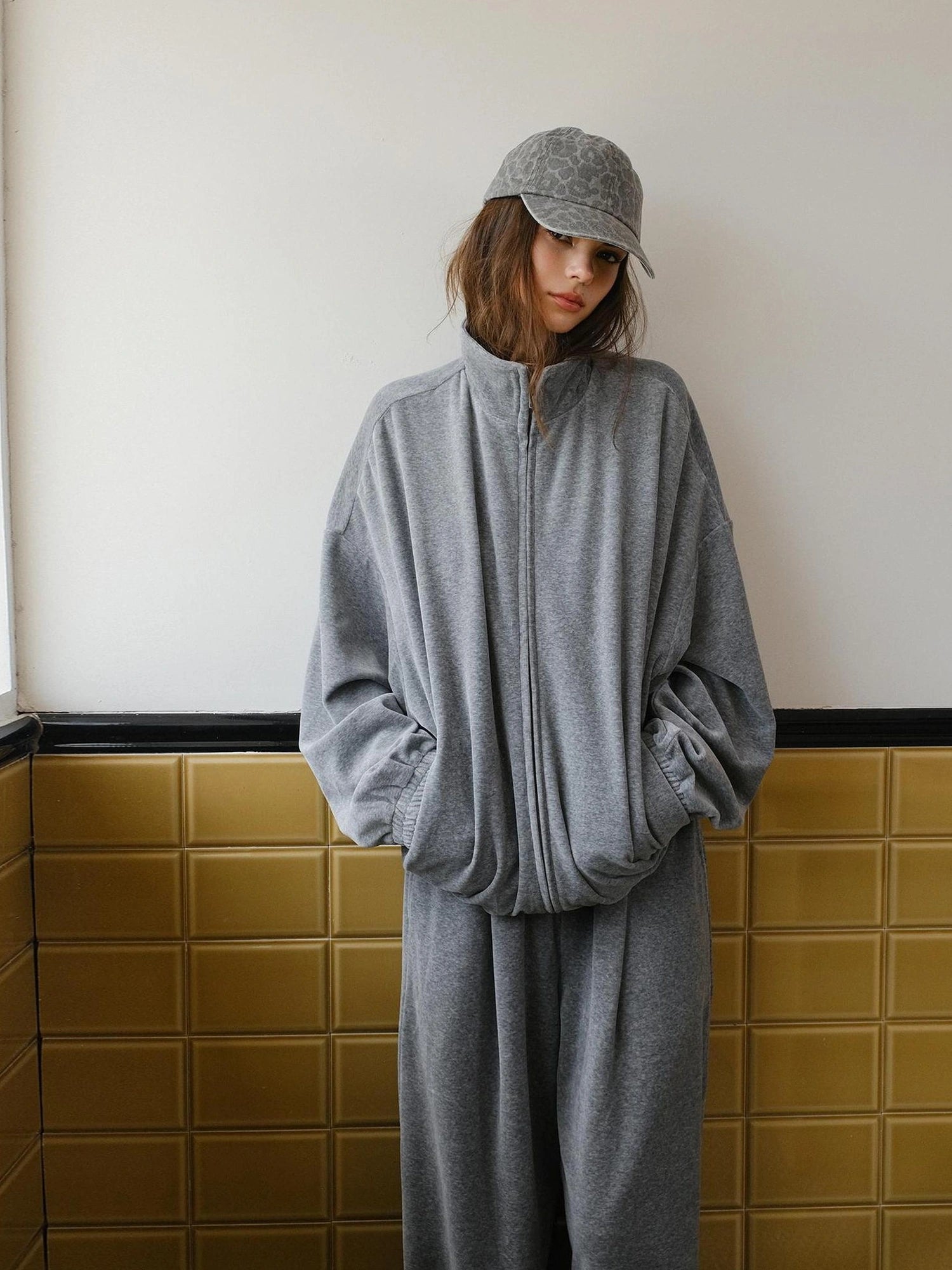 FU FRESH UP Relaxed Plush Fleece Hoodie Jogger Set