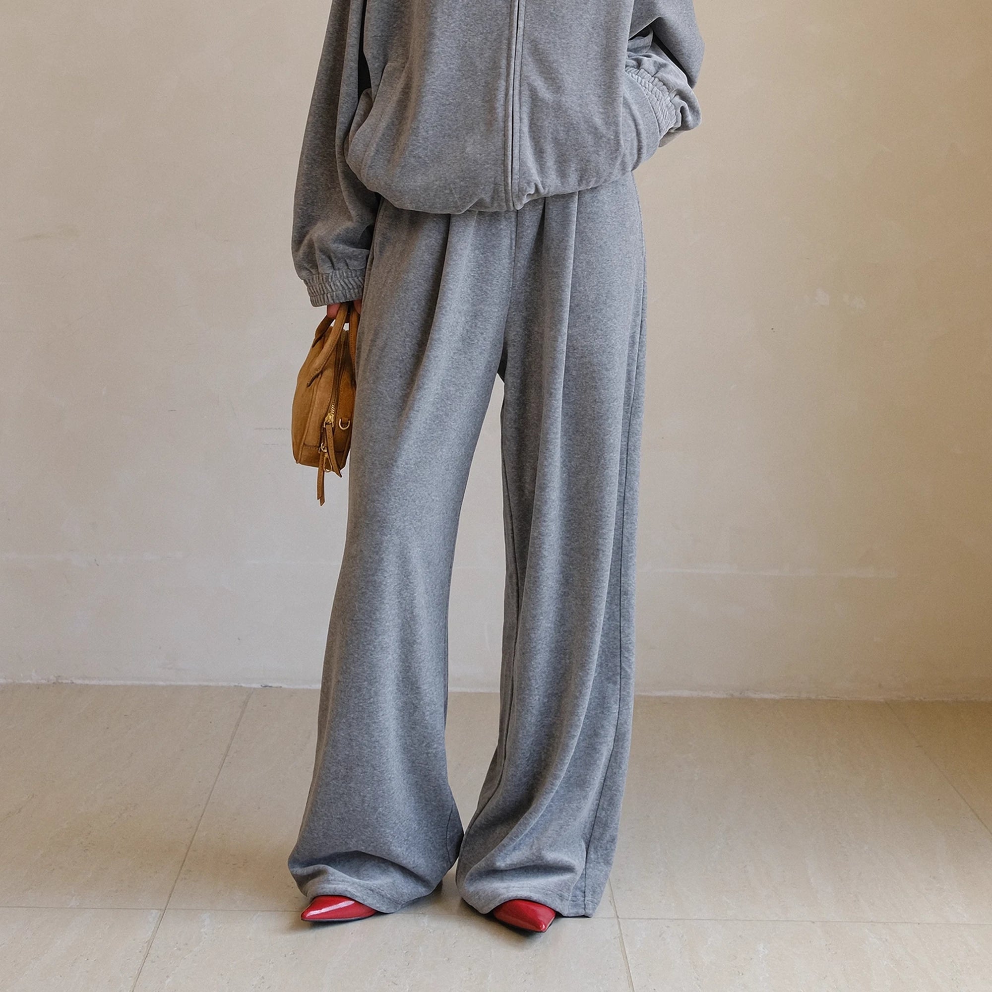 FU_FRESH_UP_Relaxed_Plush_Fleece_Hoodie_Jogger_Set_MISSTT