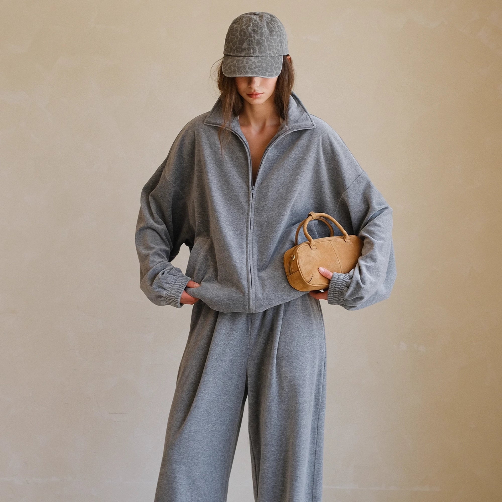 FU_FRESH_UP_Relaxed_Plush_Fleece_Hoodie_Jogger_Set_MISSTT