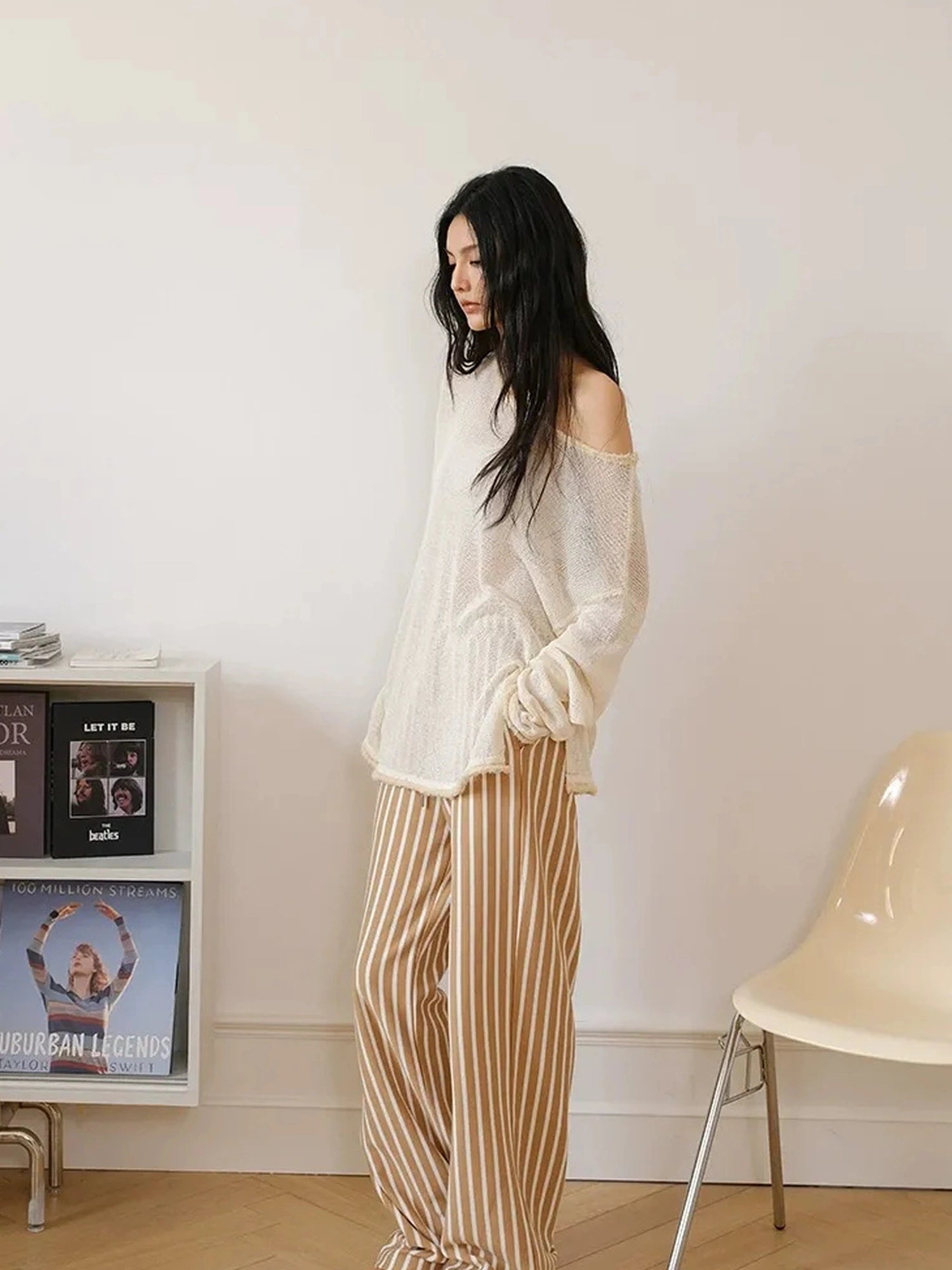 FU FRESH UP Relaxed Slip Stitch Paper Yarn Off Shoulder V-neck T-shirt Long Sleeve
