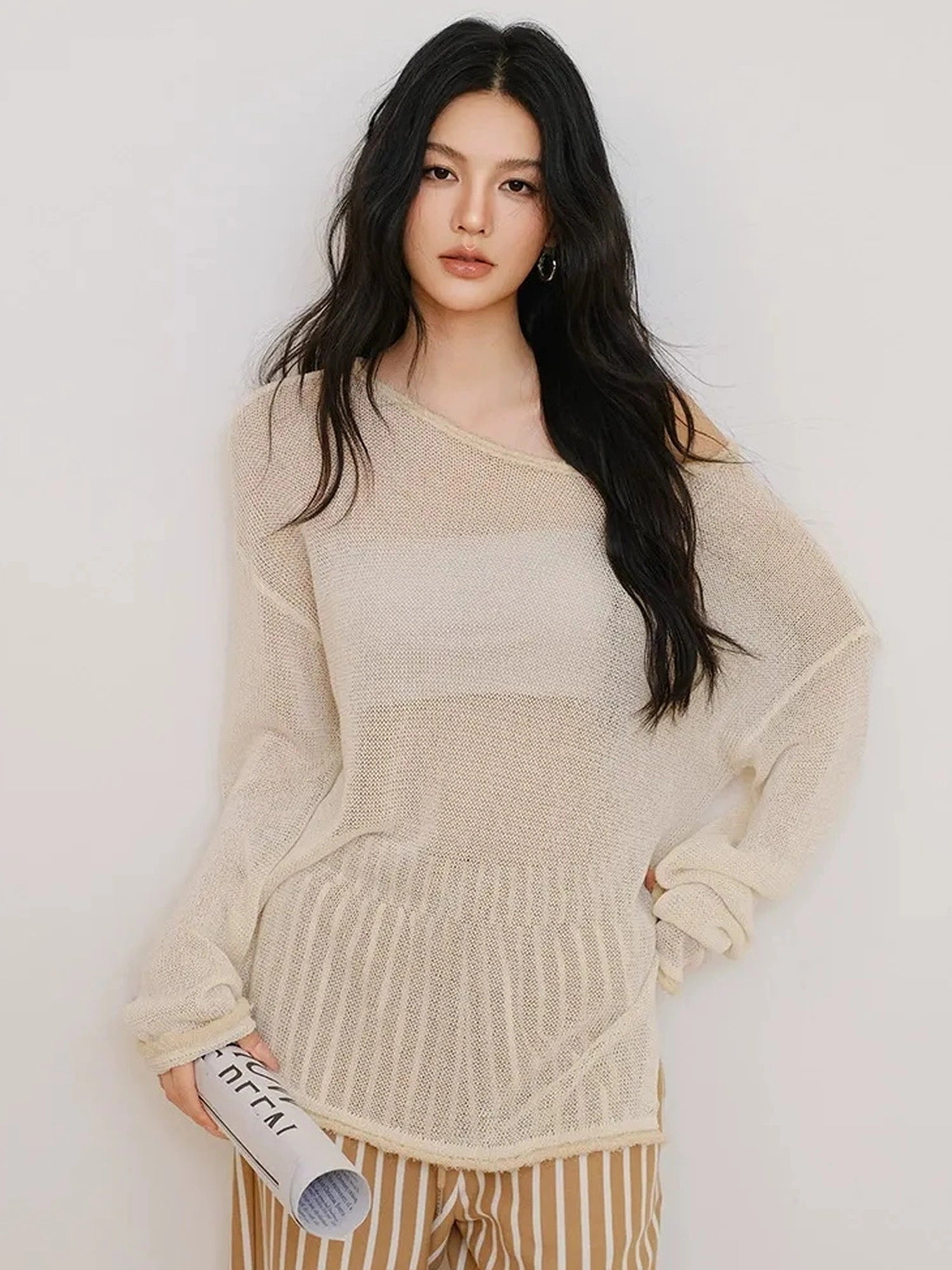 FU FRESH UP Relaxed Slip Stitch Paper Yarn Off Shoulder V-neck T-shirt Long Sleeve