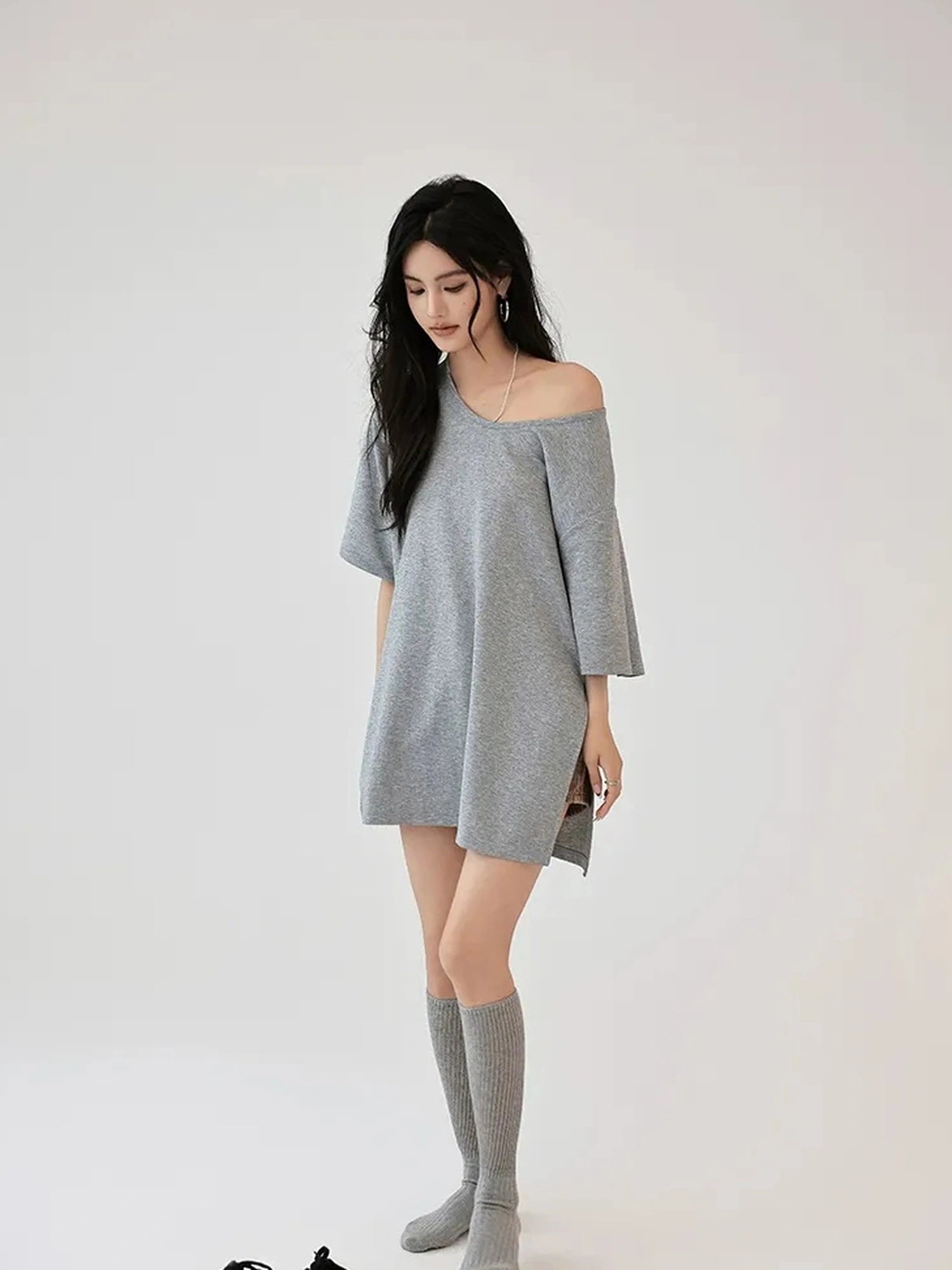 FU FRESH UP Relaxed U Neck Multi Way Tee