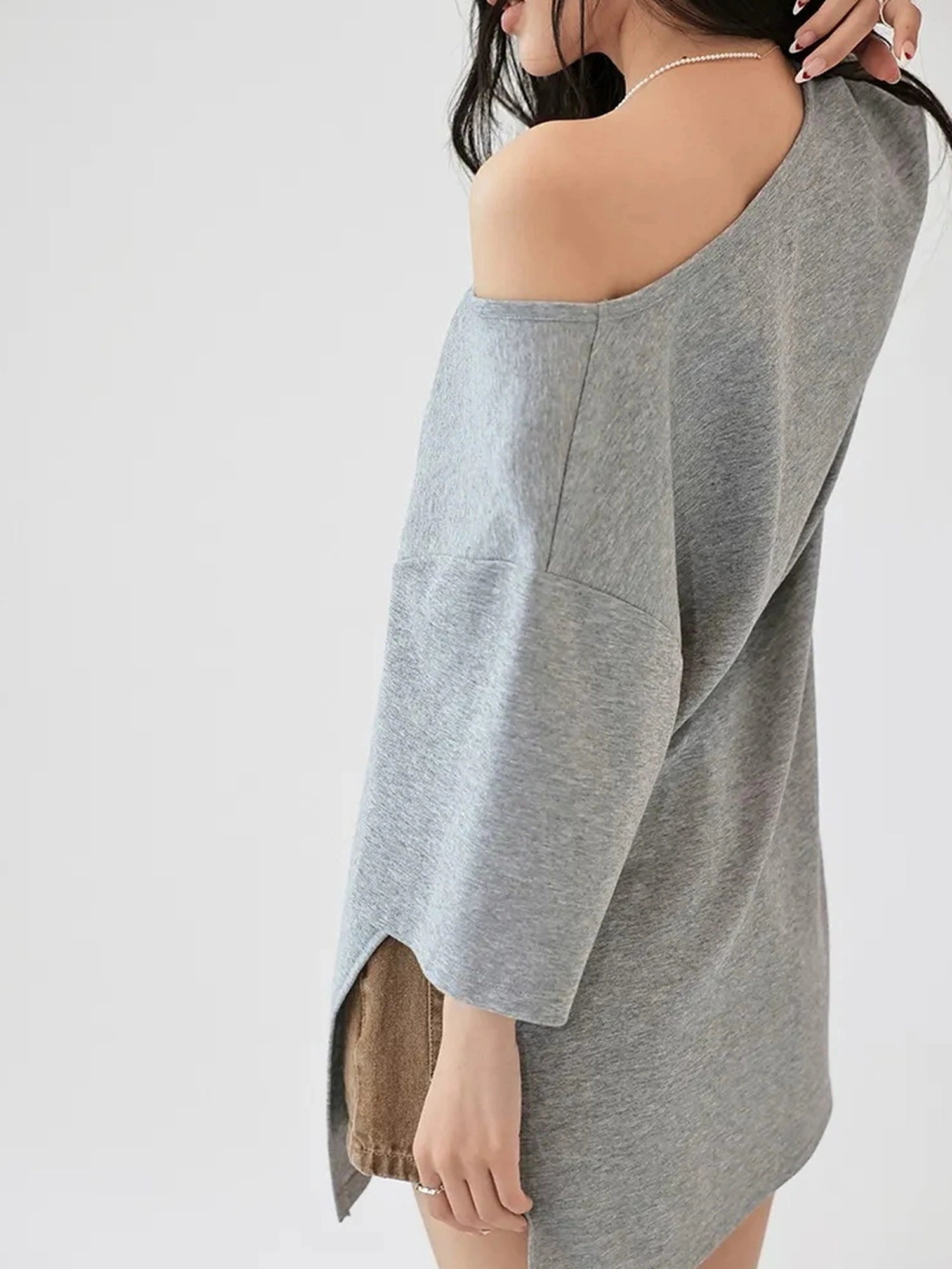 FU FRESH UP Relaxed U Neck Multi Way Tee