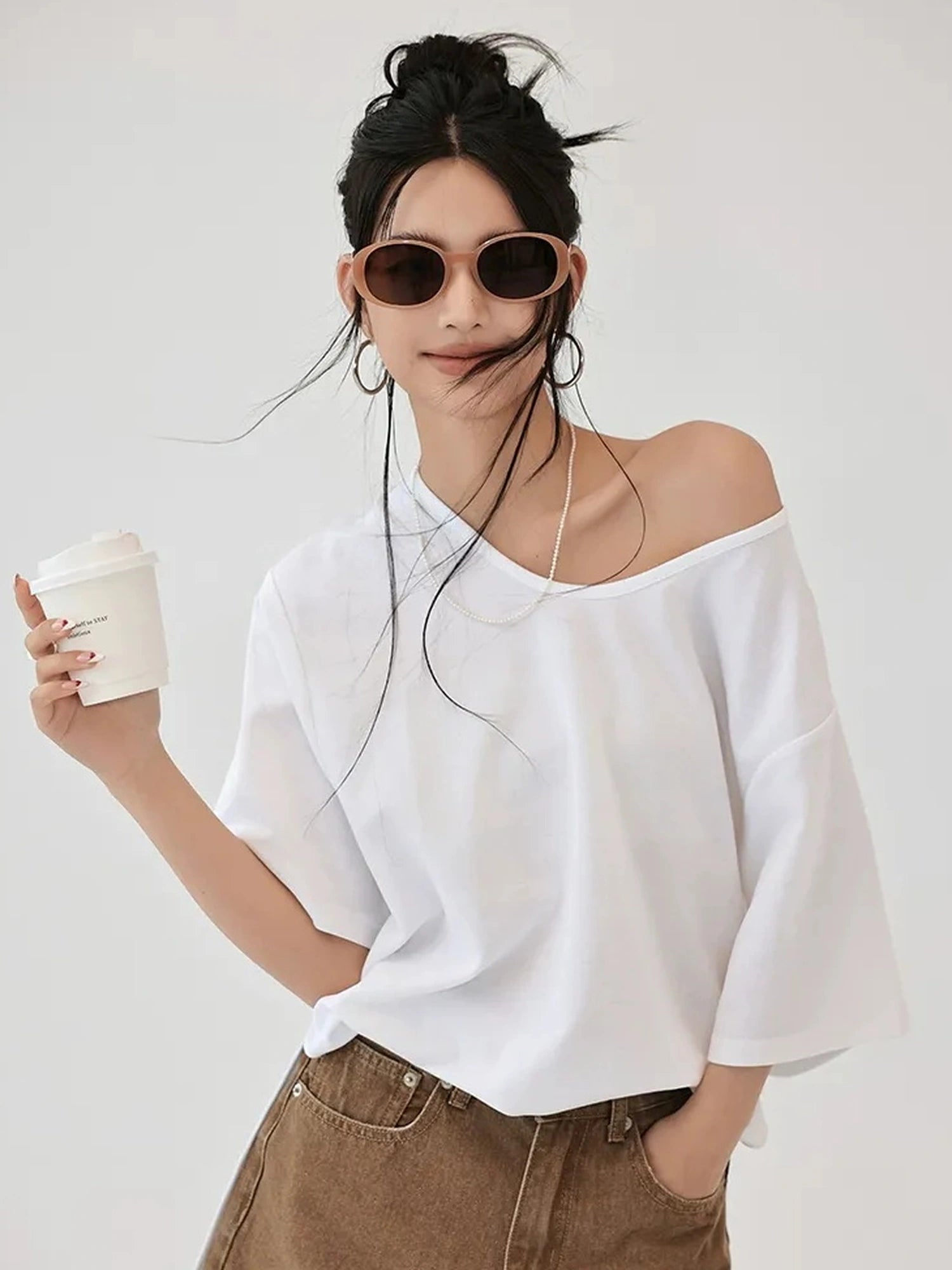 FU FRESH UP Relaxed U Neck Multi Way Tee