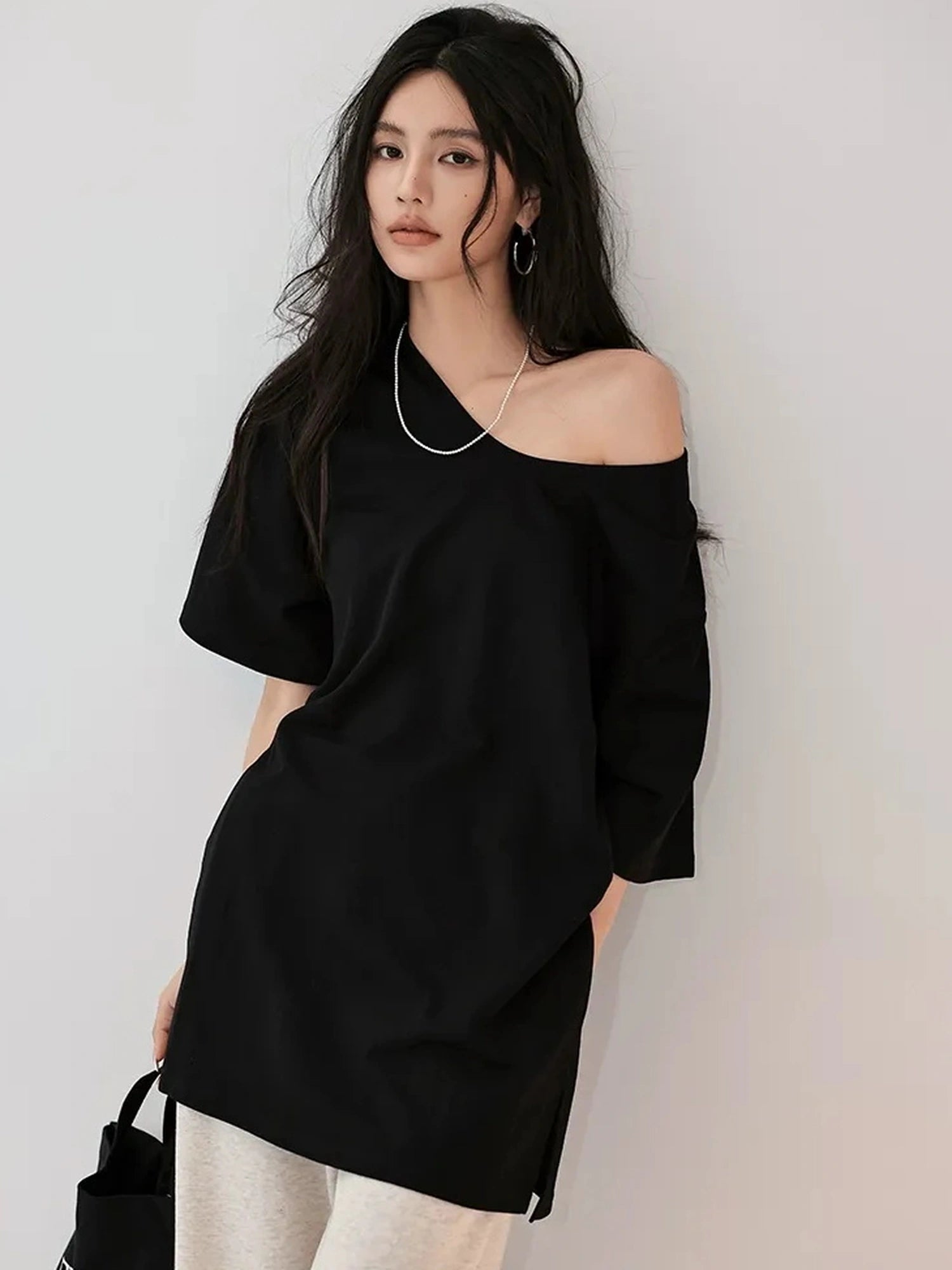 FU FRESH UP Relaxed U Neck Multi Way Tee