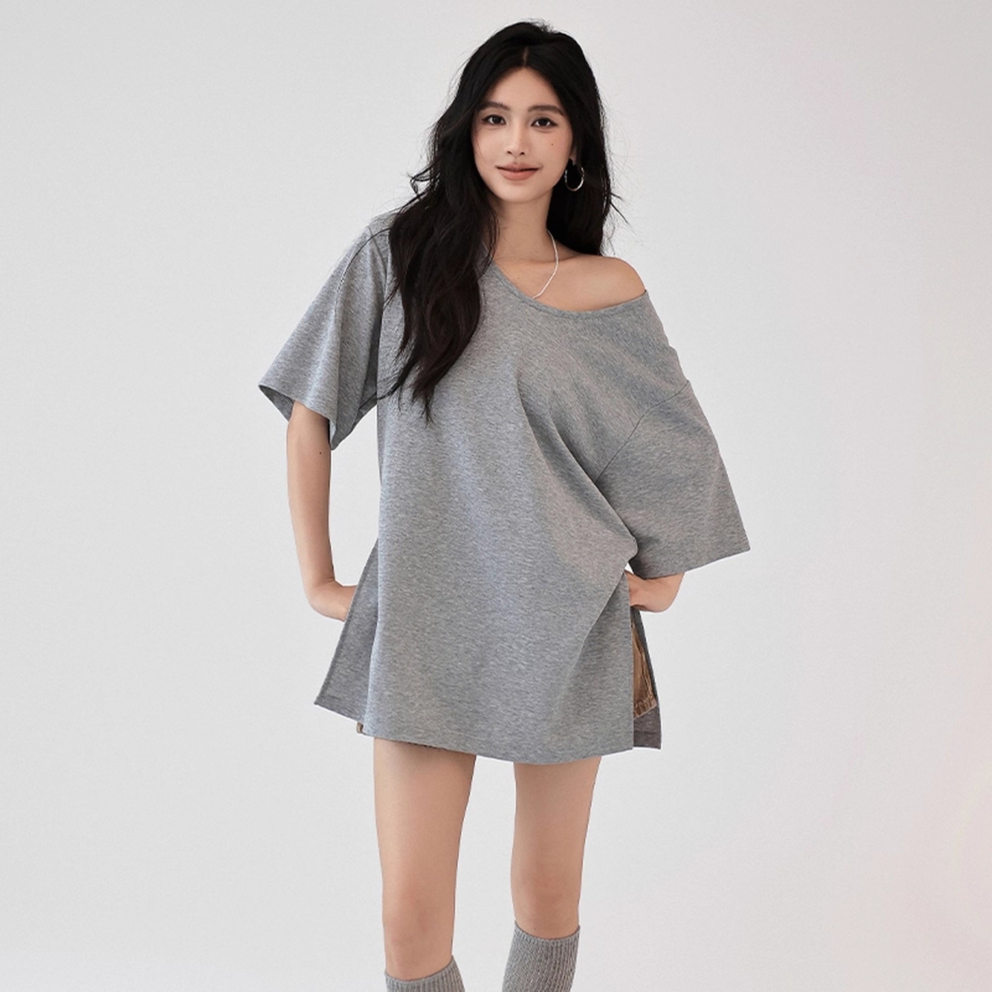 FU_FRESH_UP_Relaxed_U_Neck_Multi_Way_Tee_MISSTT