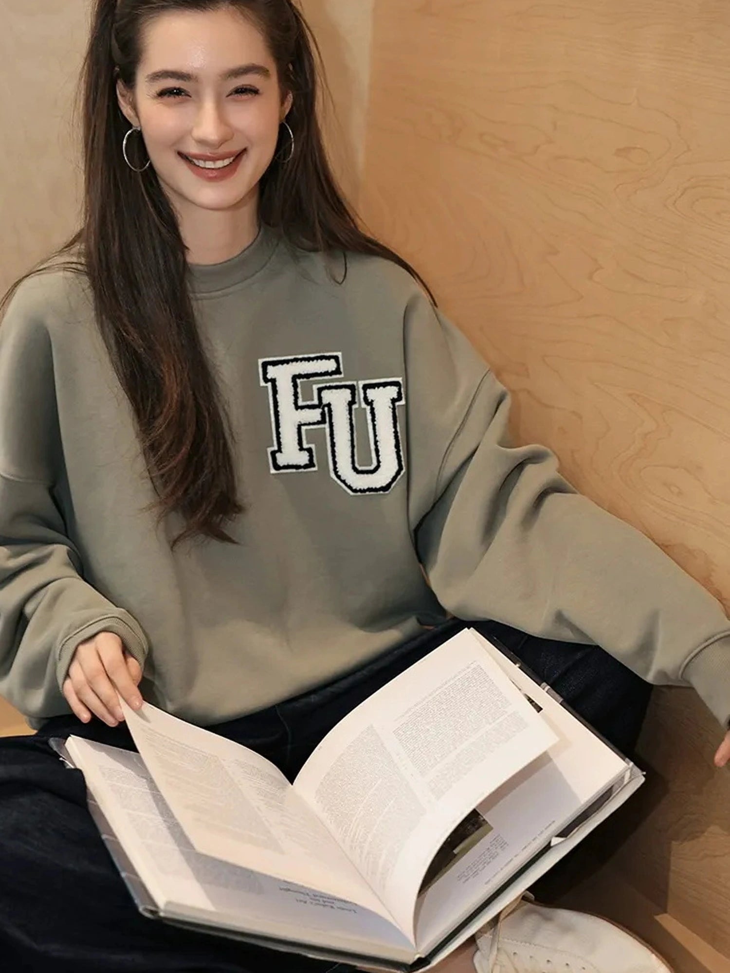 FU FRESH UP Retro Embroidered Athflow Sweatshirt