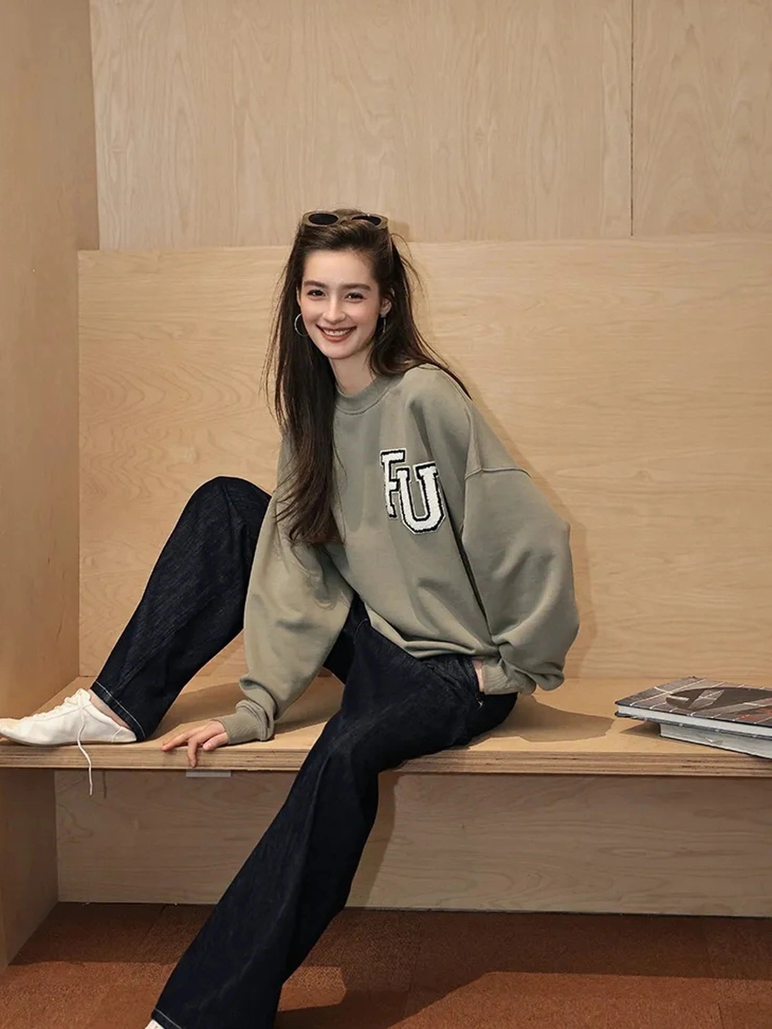 FU FRESH UP Retro Embroidered Athflow Sweatshirt
