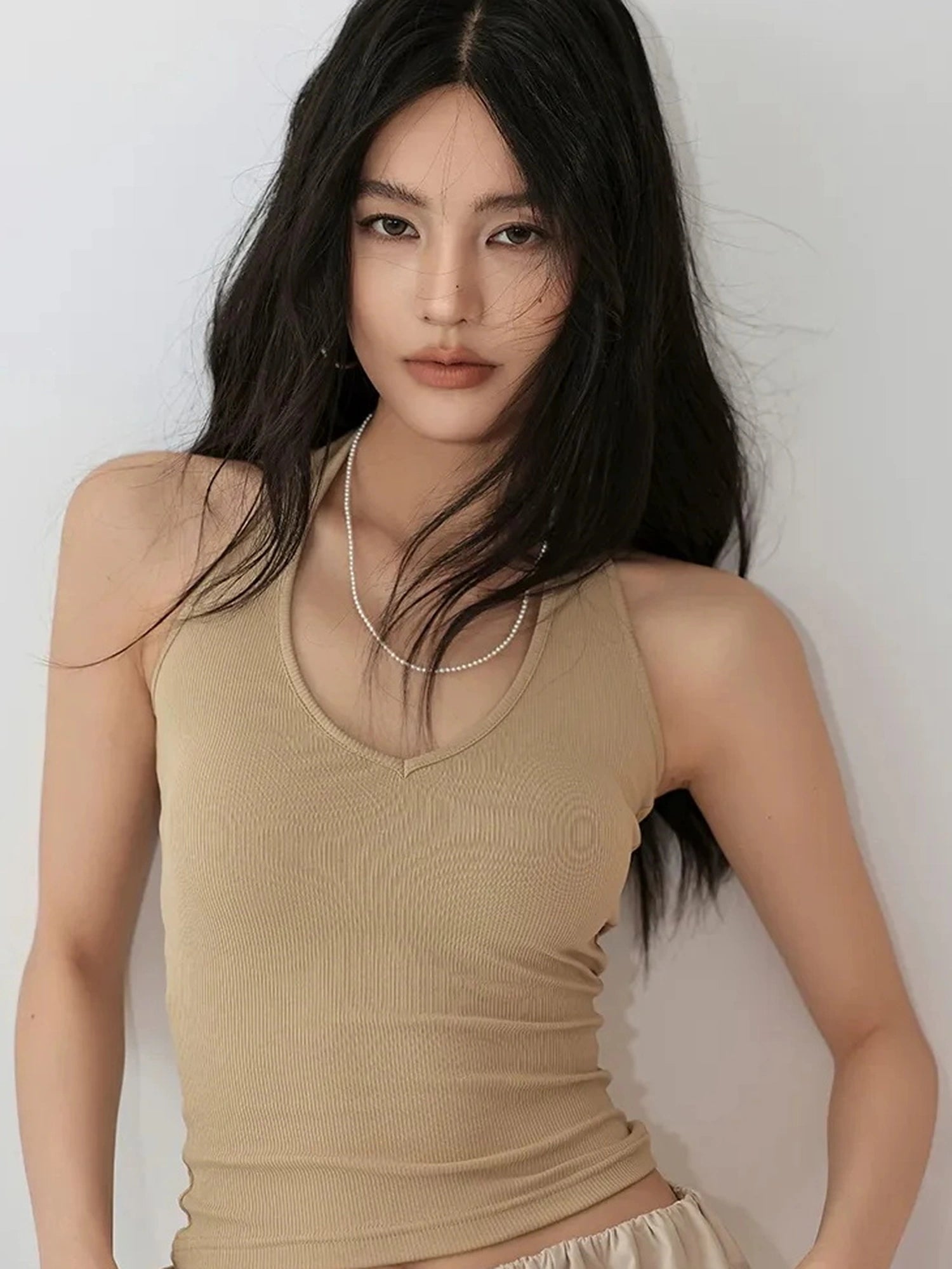 FU FRESH UP Sculptural Halter Neck Top