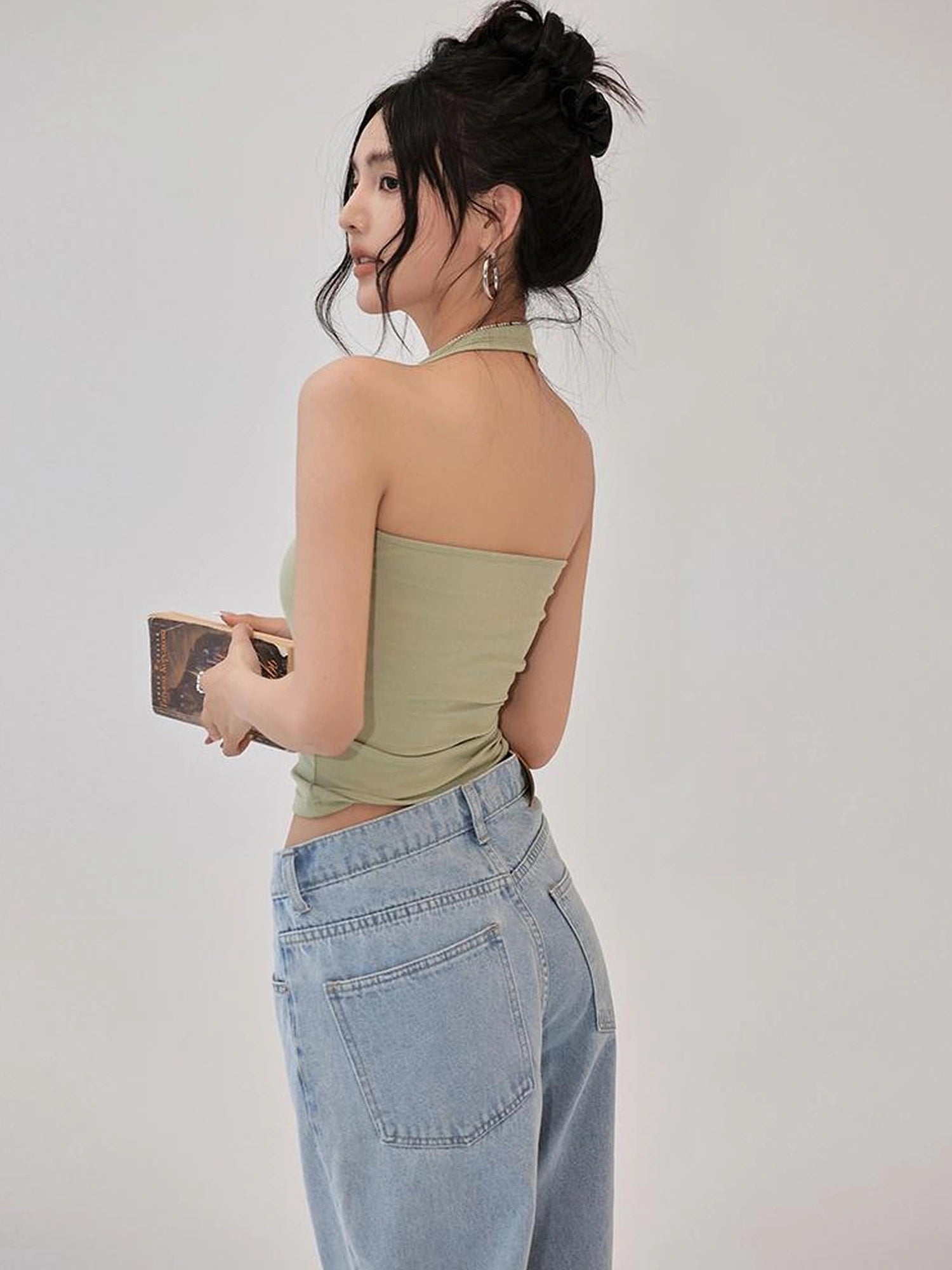 FU FRESH UP Sculptural Halter Neck Top