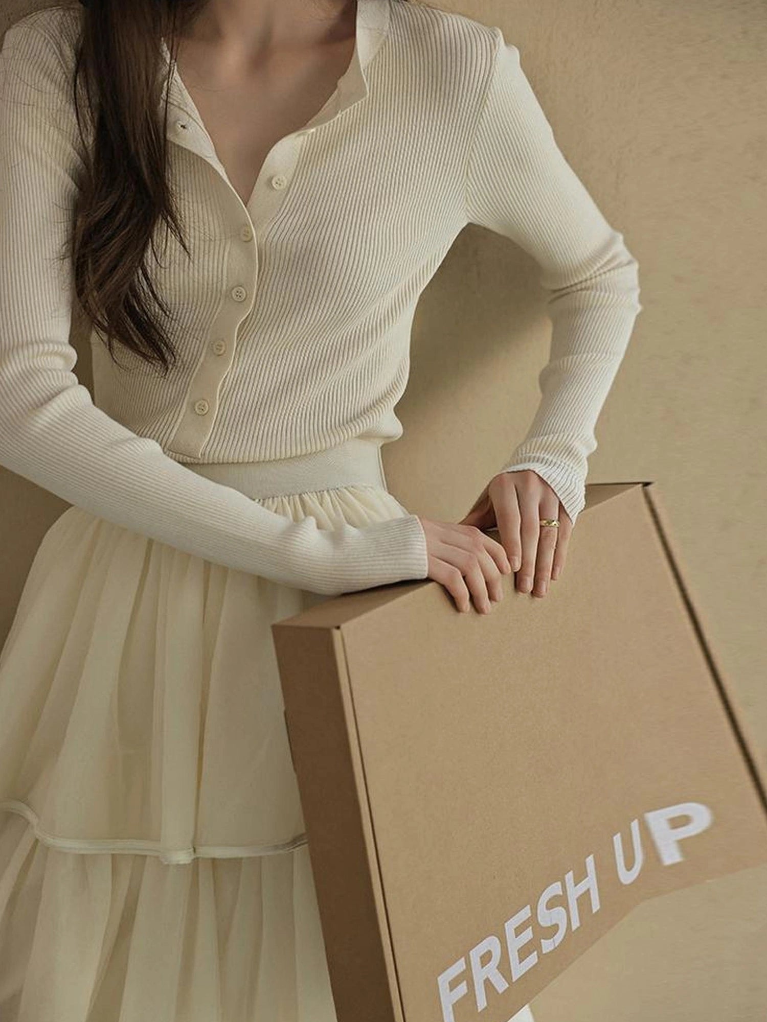 FU FRESH UP Silk Blend Henley Knit Top