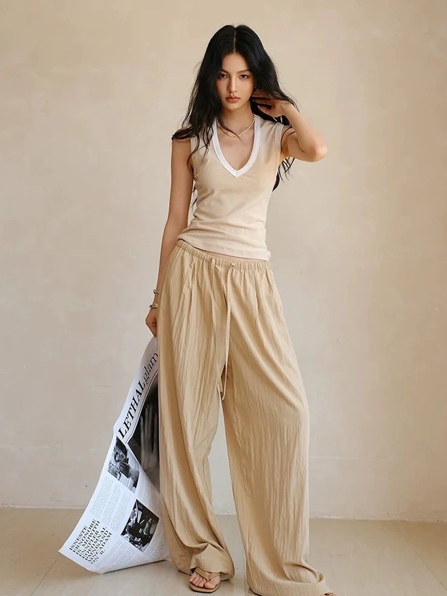 FU FRESH UP Slim Fit V-neck Knit Vest