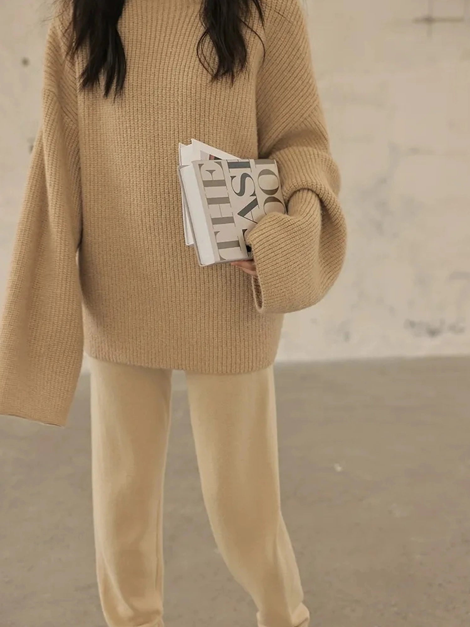 FU FRESH UP Soft Camel Knit High Neck Sweater