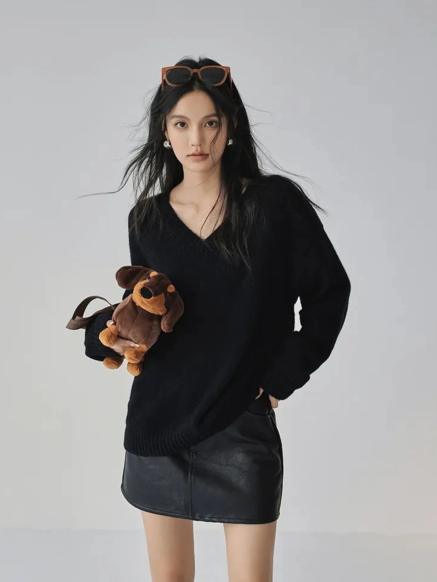 FU FRESH UP Soft V-neck Mohair Wool Blend Sweater