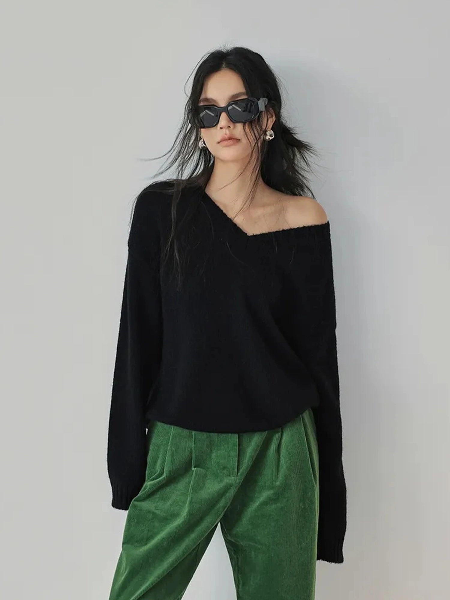 FU FRESH UP Soft V-neck Mohair Wool Blend Sweater