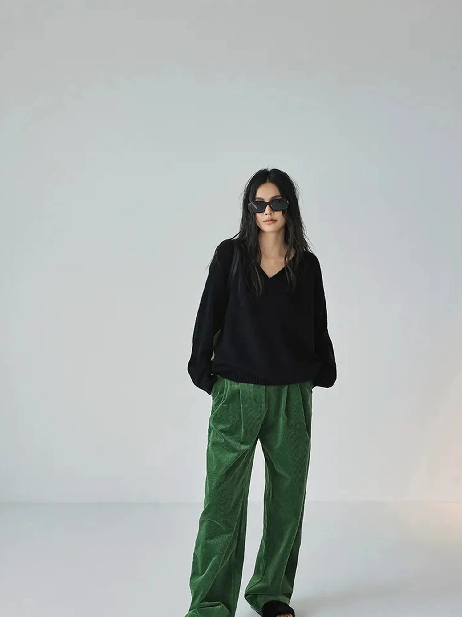 FU FRESH UP Soft V-neck Mohair Wool Blend Sweater