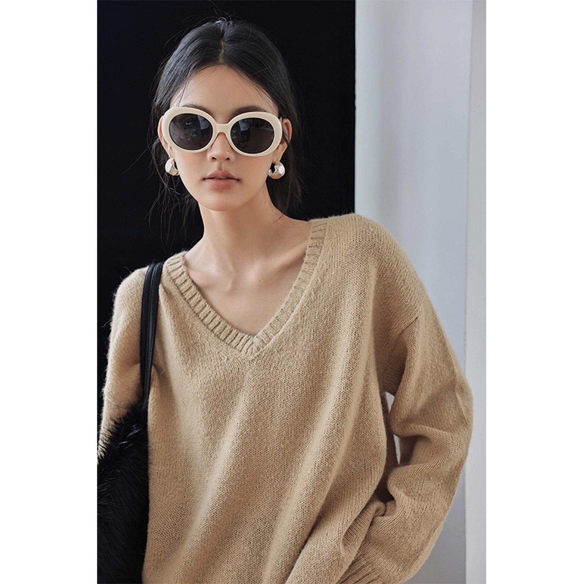 FU_FRESH_UP_Soft_V-neck_Mohair_Wool_Blend_Sweater_MISSTT