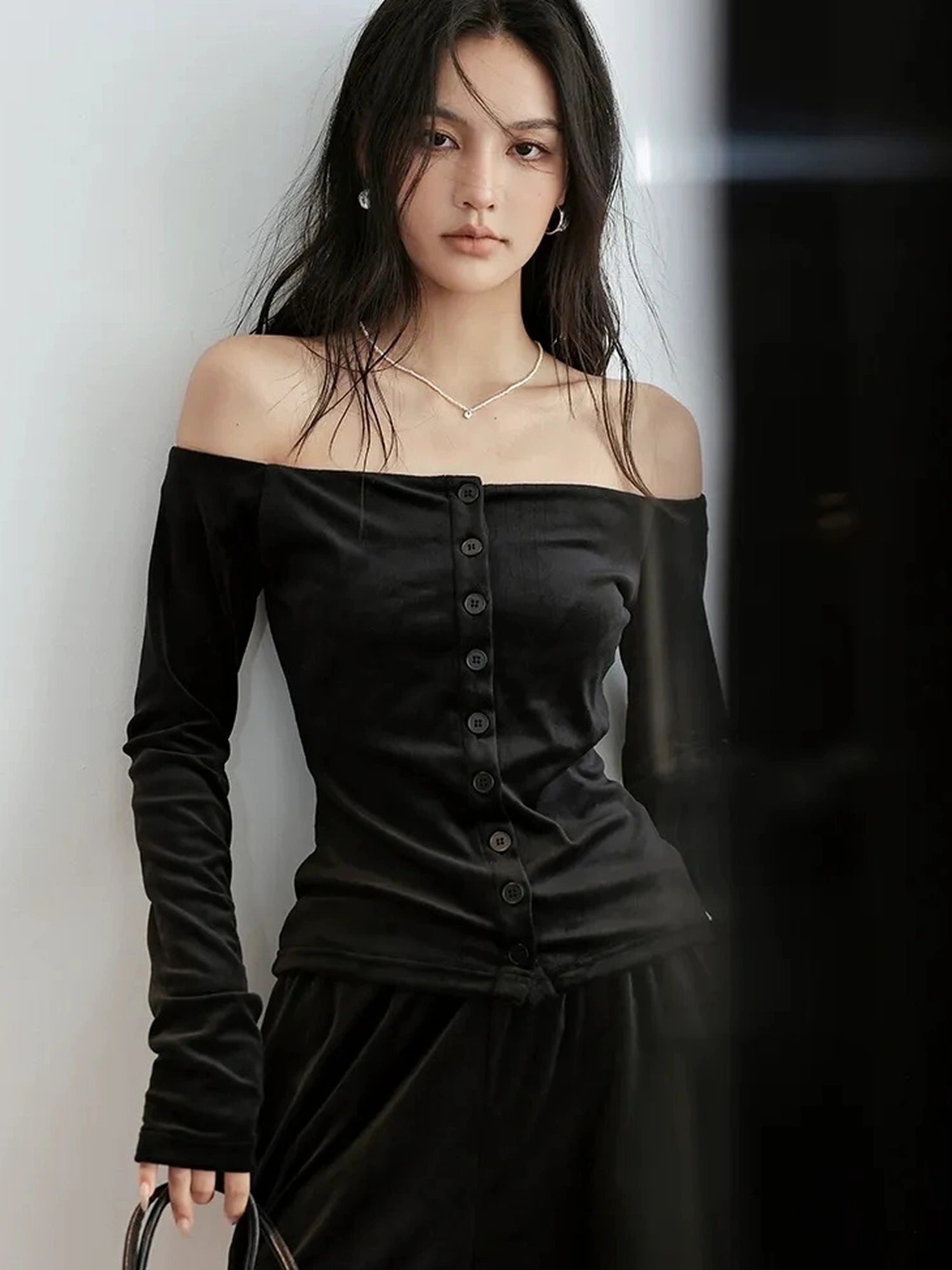 FU FRESH UP Soft Velvet Off Shoulder Set